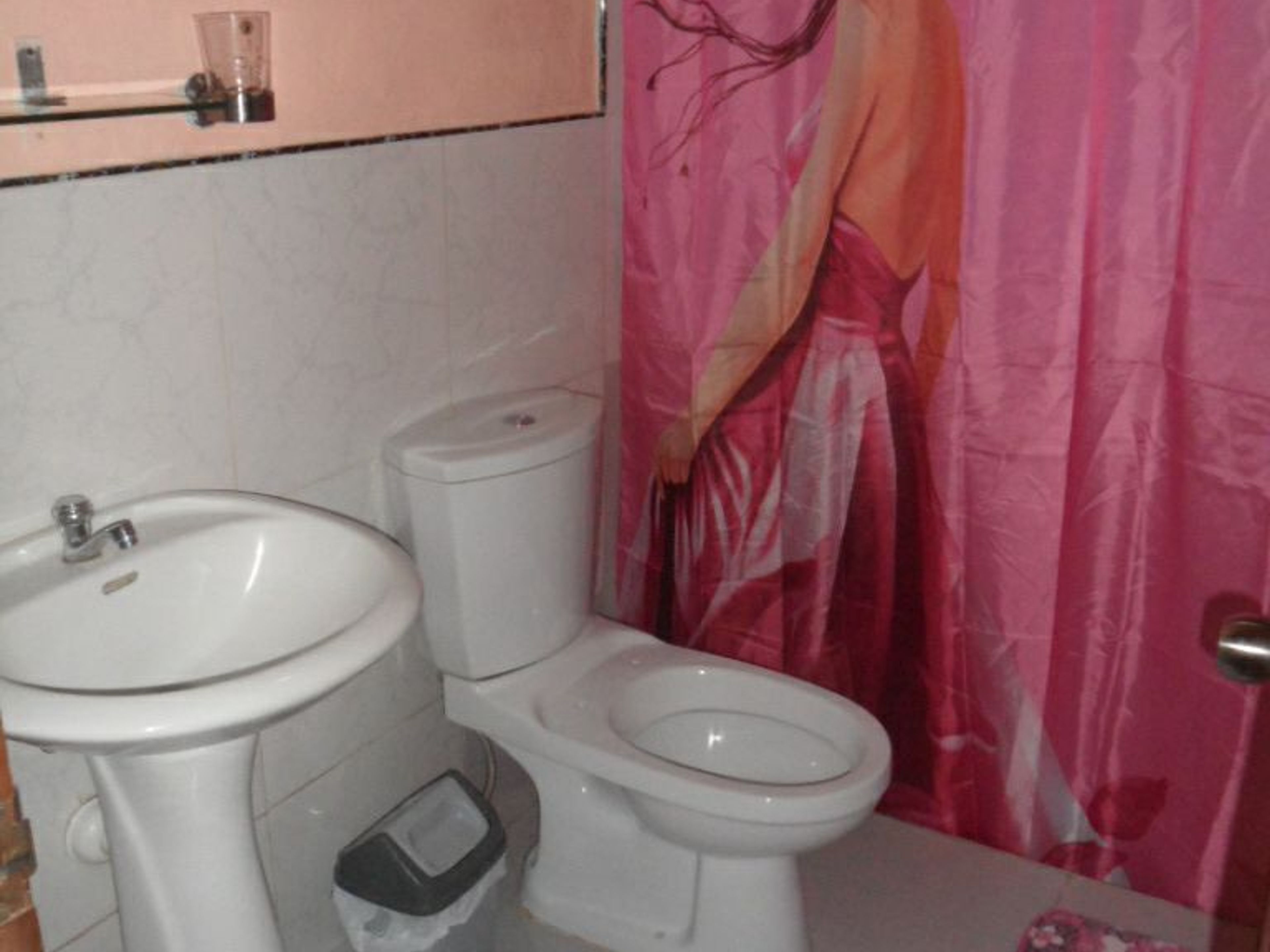 Casa Yoma B&B, MARIANA GRAJALES, No. 50Bathroom's view