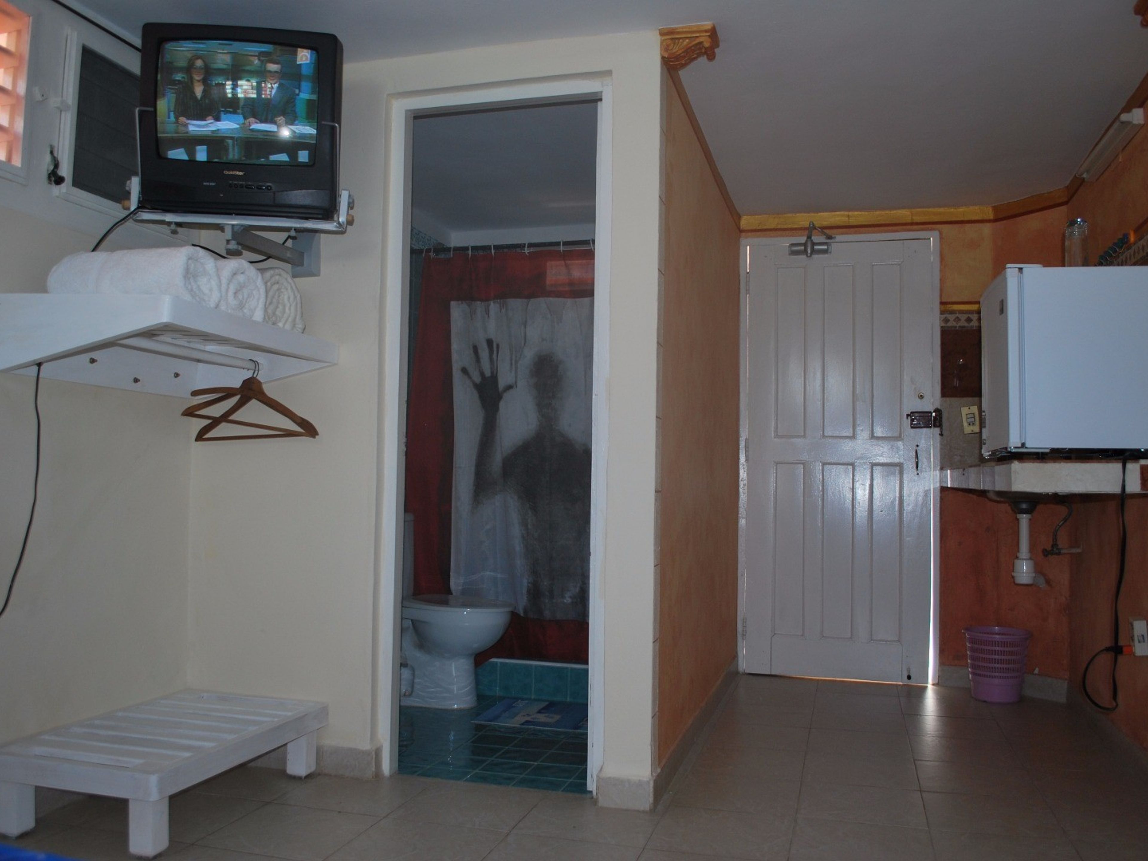 Casa Marlyn, AVENIDA PLAYA, No. 3206Room details