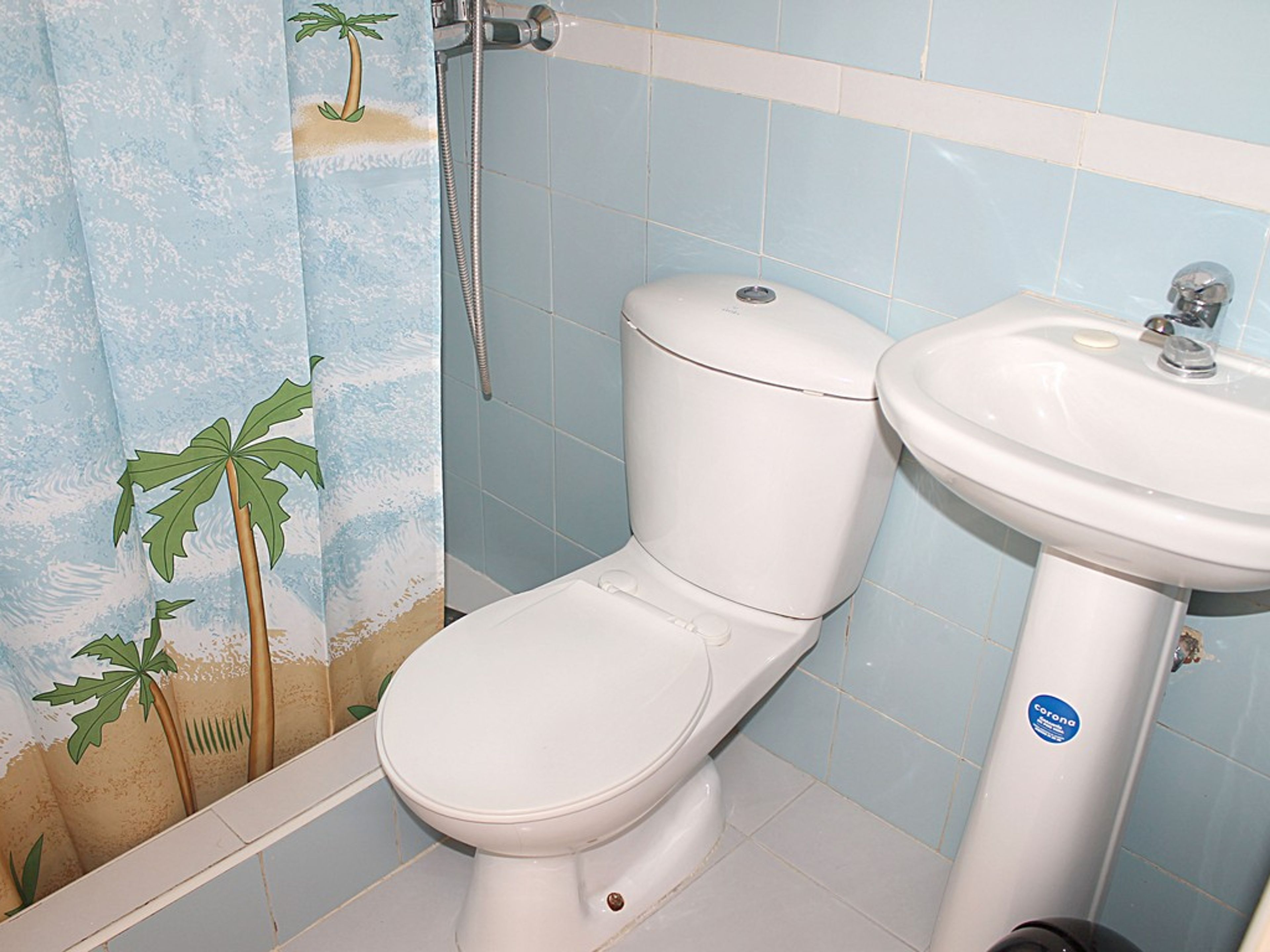Hostal Margarita Vera, LUZ, No. 87Bathroom´s view