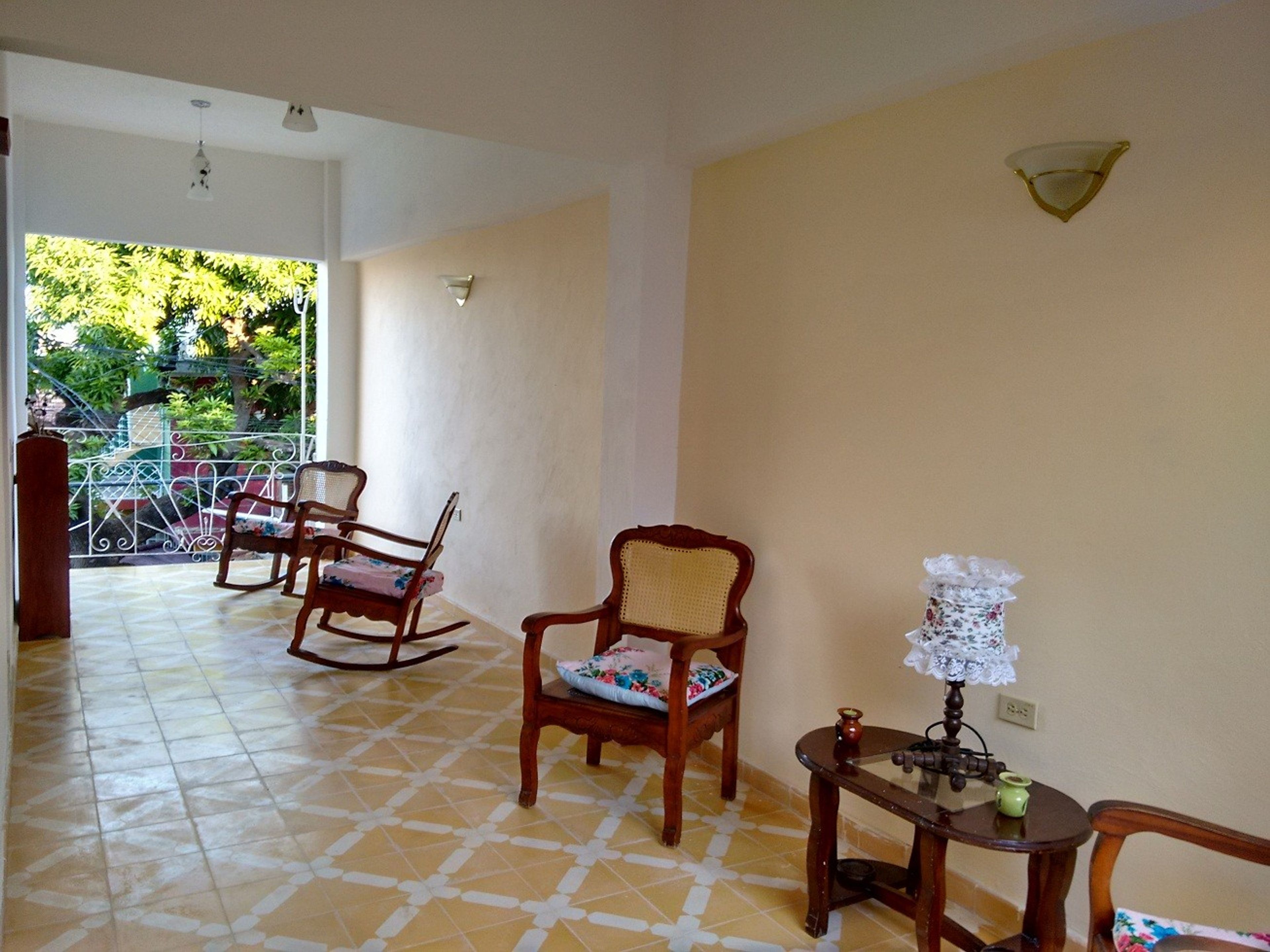 Hostal Gattorno, MARIO GUERRA (San Cayetano), No. 174House's inside view