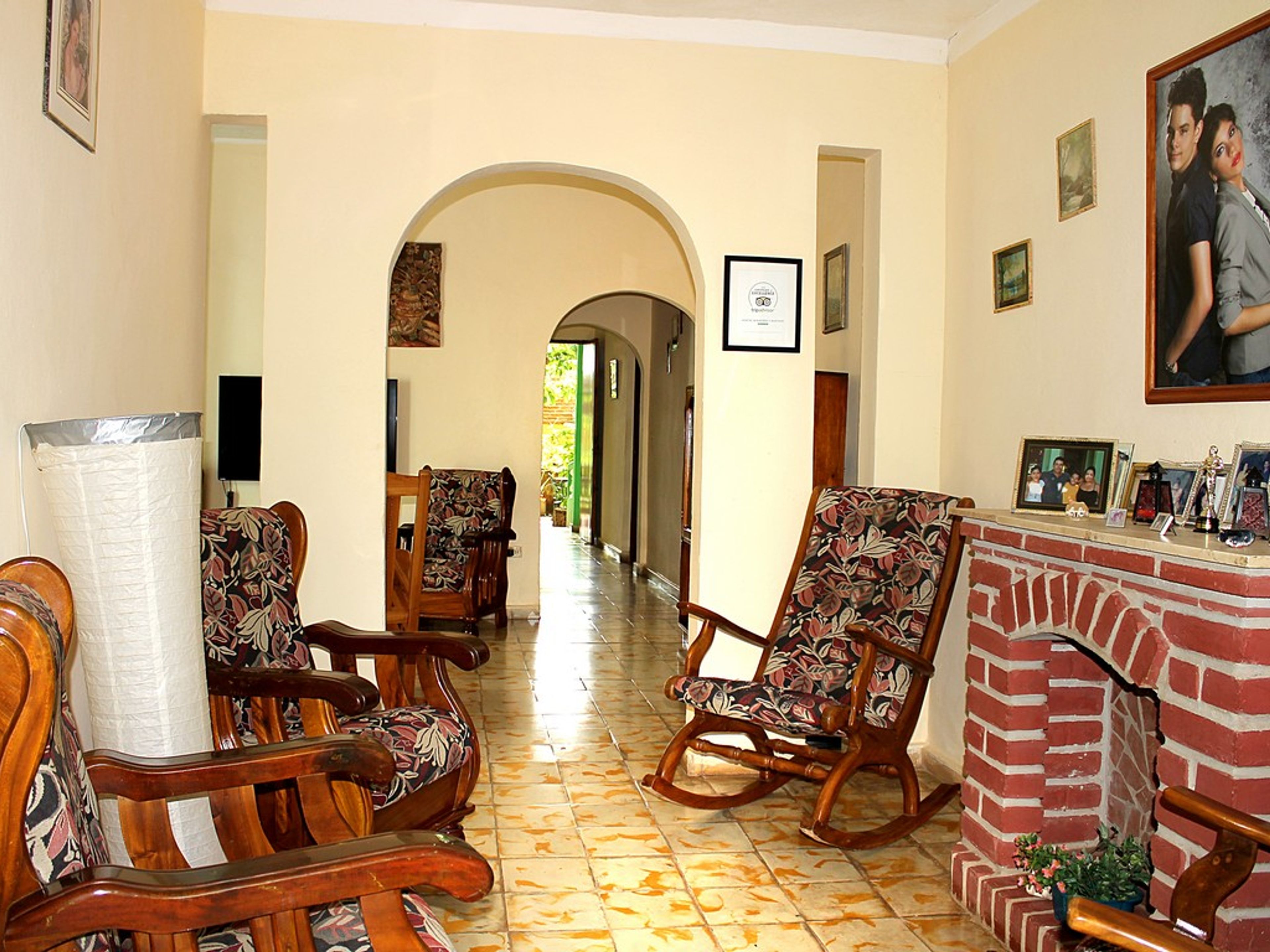 Hostal Misleidys y Gustavo, ANTONIO GUITERAS (Mercedes), No. 10House's living room