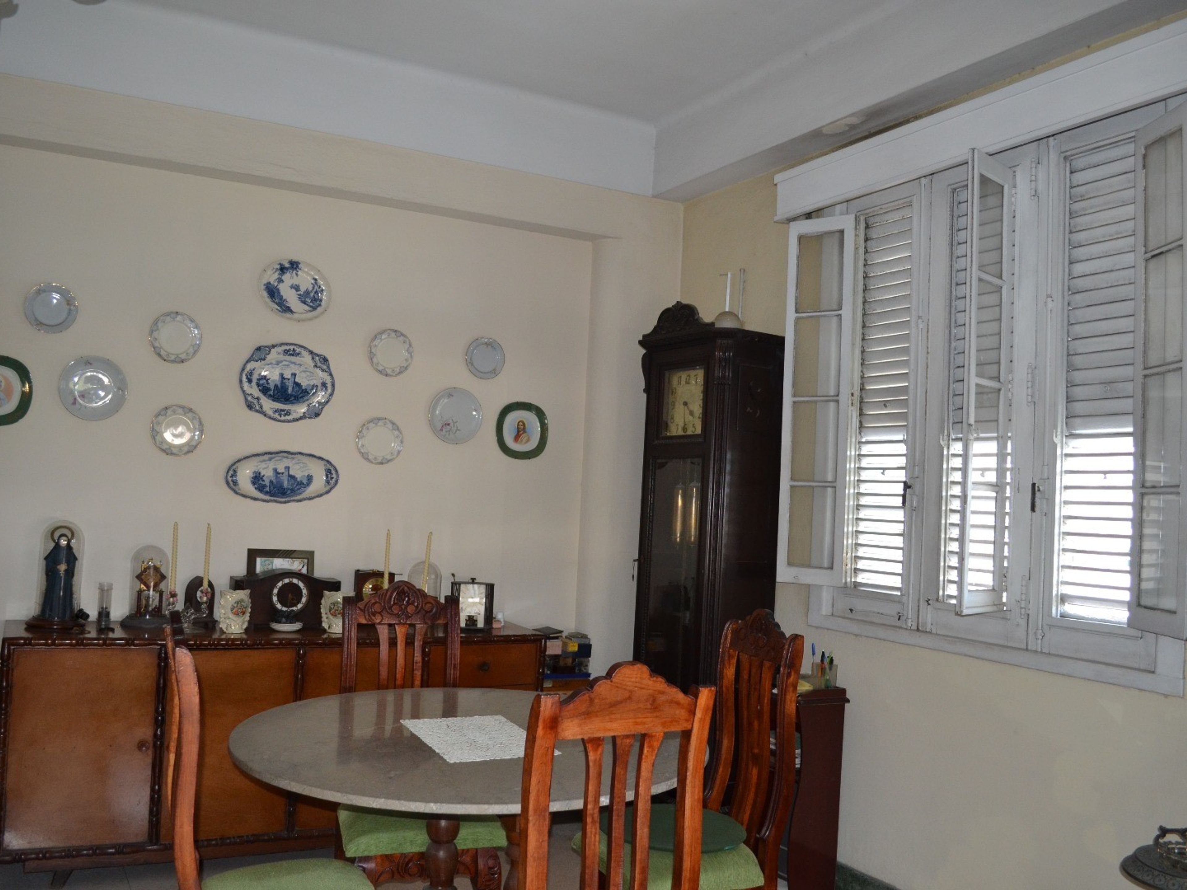 Casa Reloj, ZULUETA, No. 62House dinning room