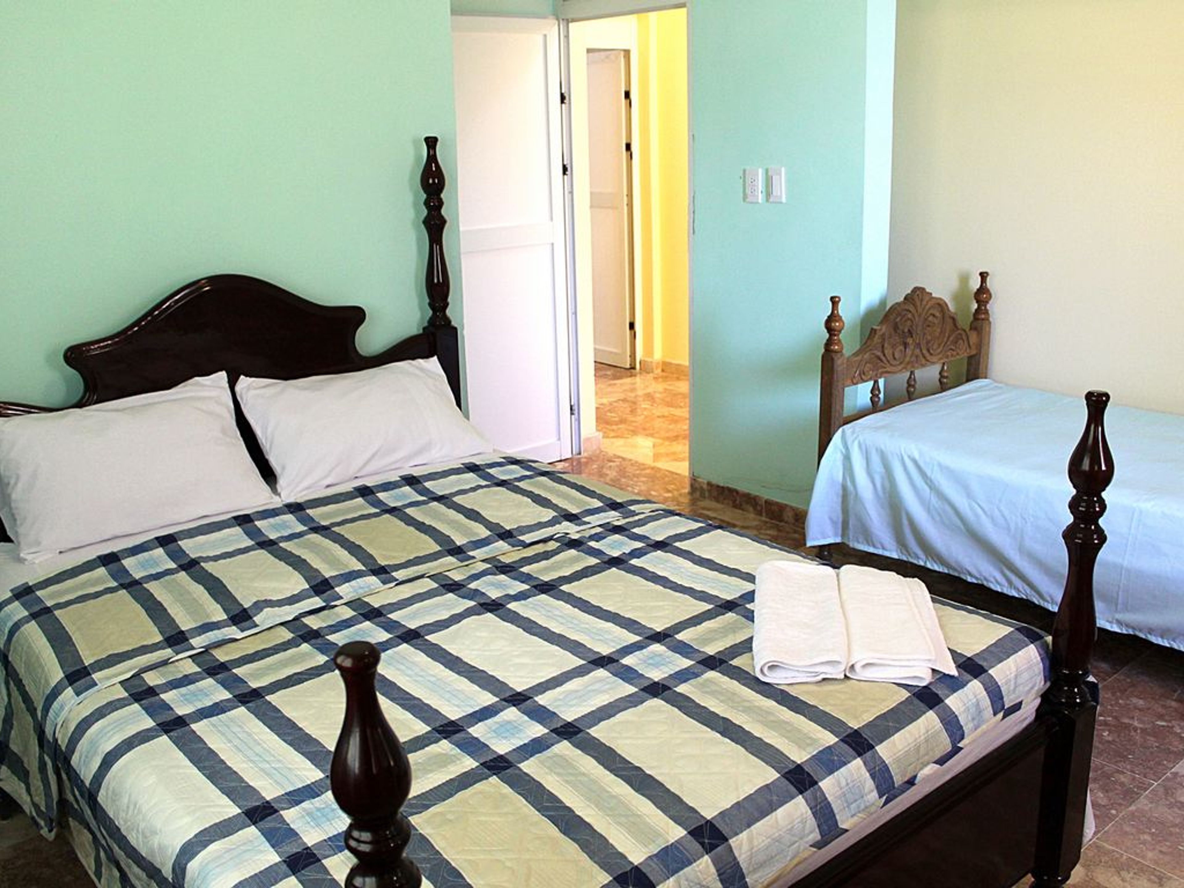 Hostal La Atenea, MANUEL FAJARDO (San Miguel), No. 282Standard room 2