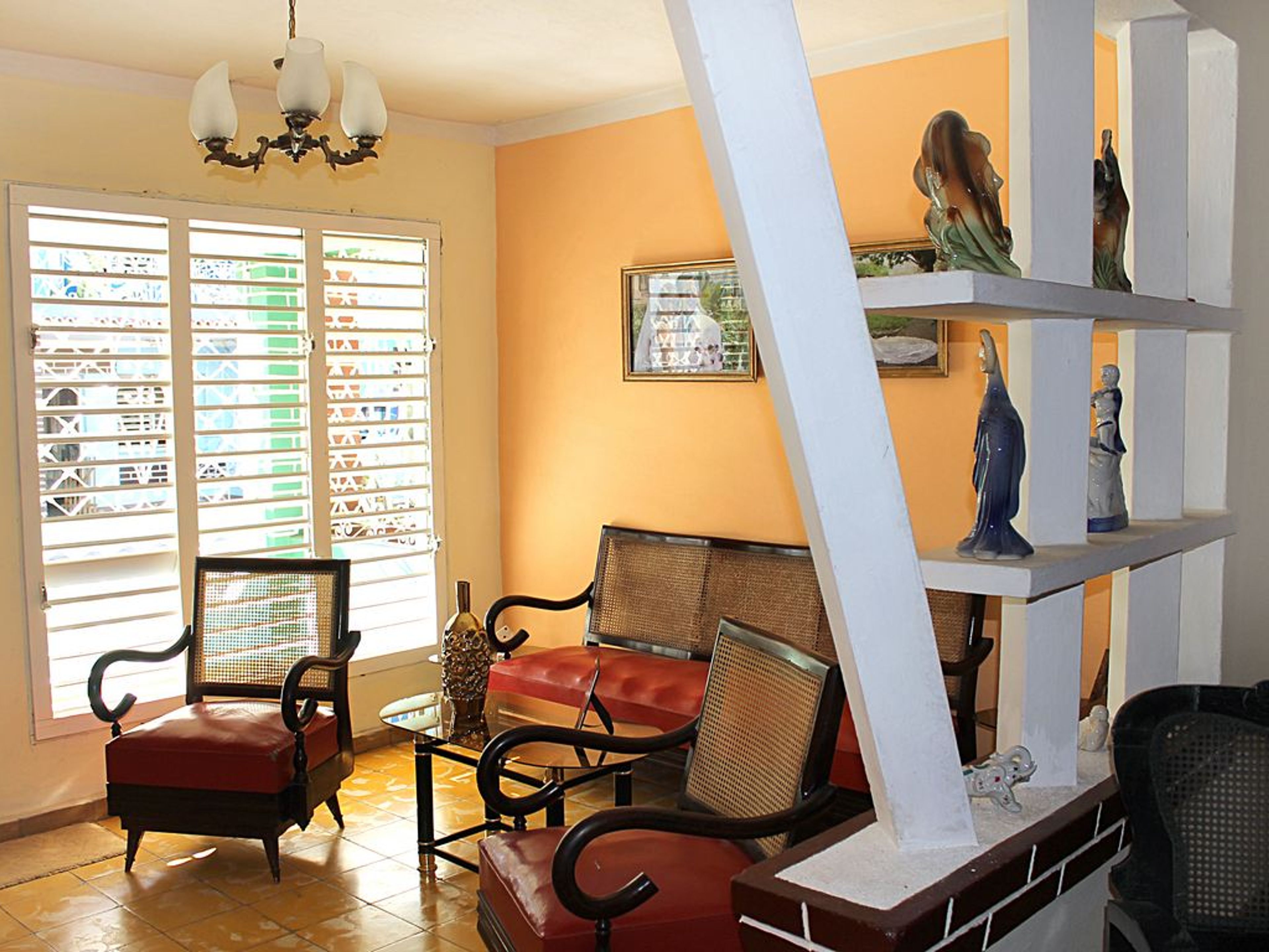 Hostal Doña Miñe, FRANK PAÍS (Del Carmen) No. 22 - House's living room