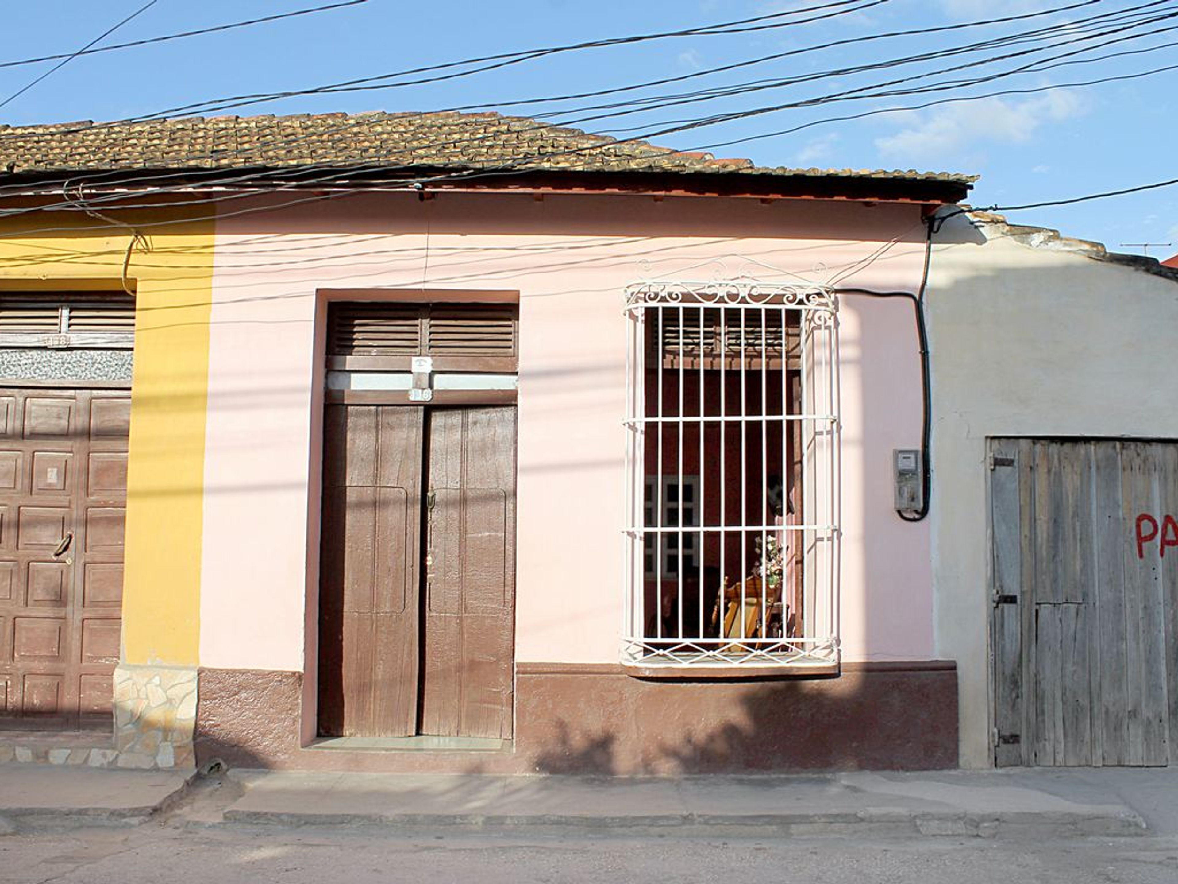Hostal Sueño Tropical, PEDRO ZERQUERA (Callejón del Aguacate ), No.116