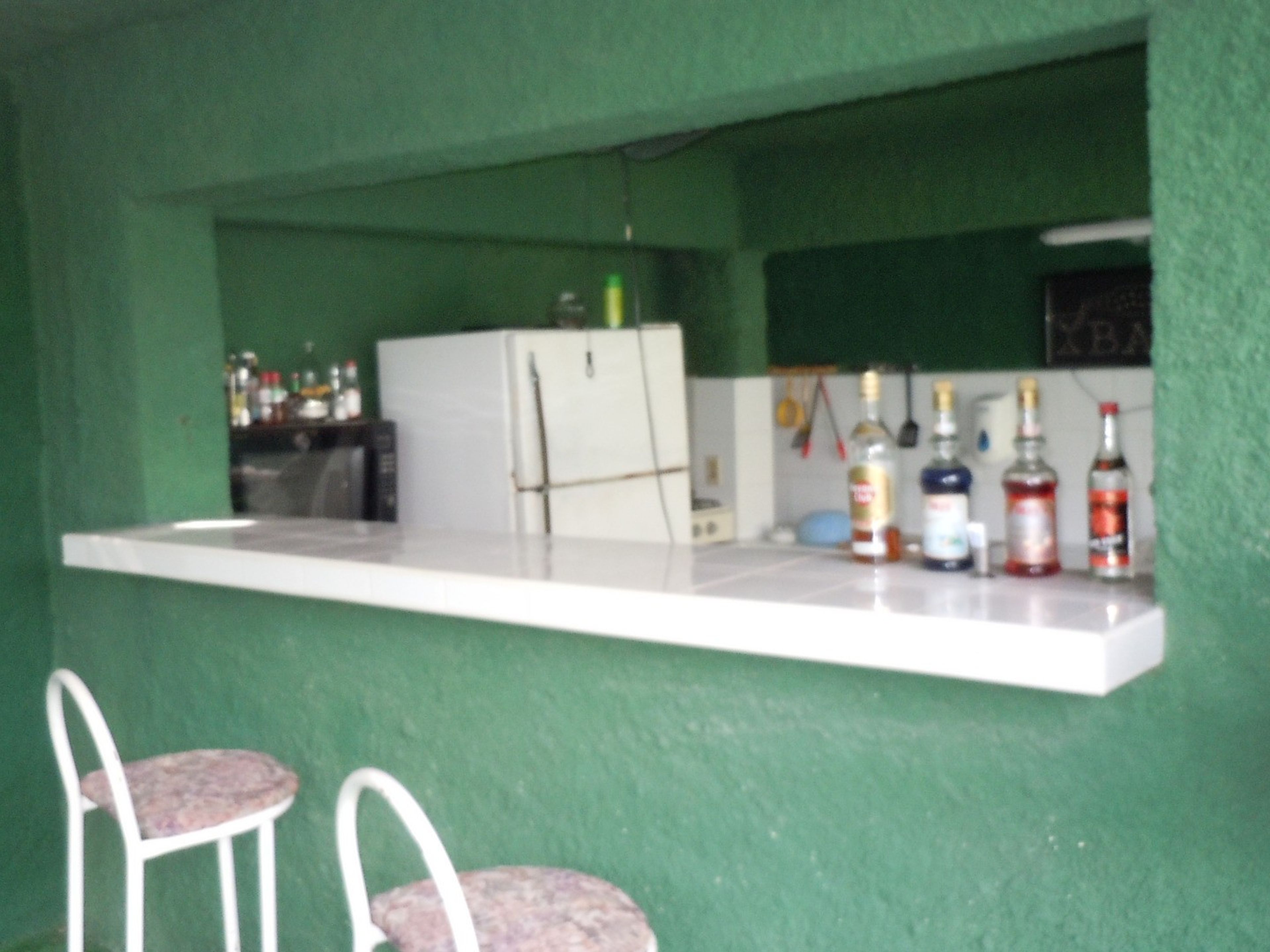 Casa 20 y 37, CALLE 37, No. 2001Bar view
