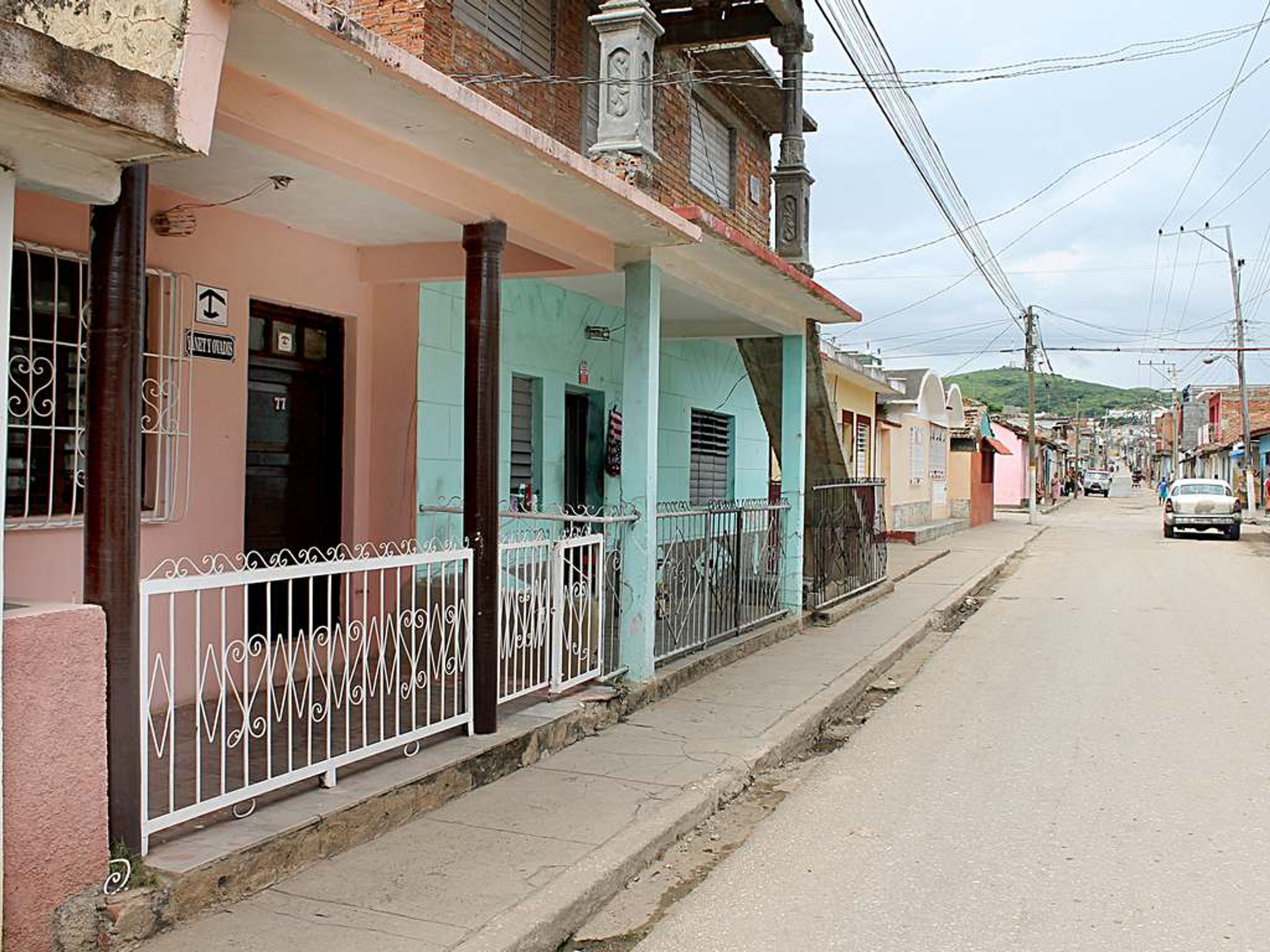 Hostal Restaurante El Ranchón, SIMÓN BOLÍVAR (Desengaño), No. 77Trinidad old city and house's panoramic view