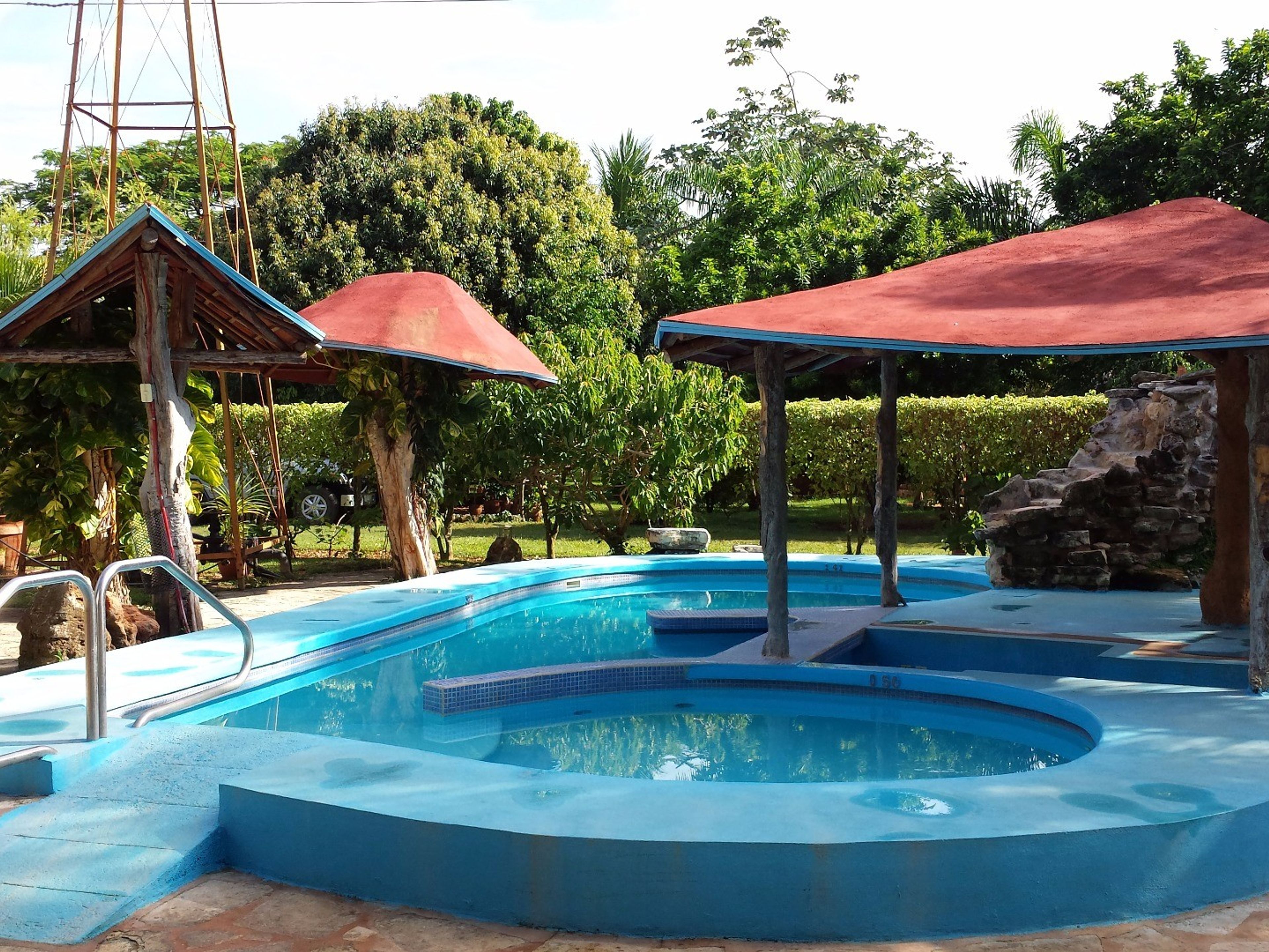 Finca Luna, AVENUE 10, FINALSwimming pool view