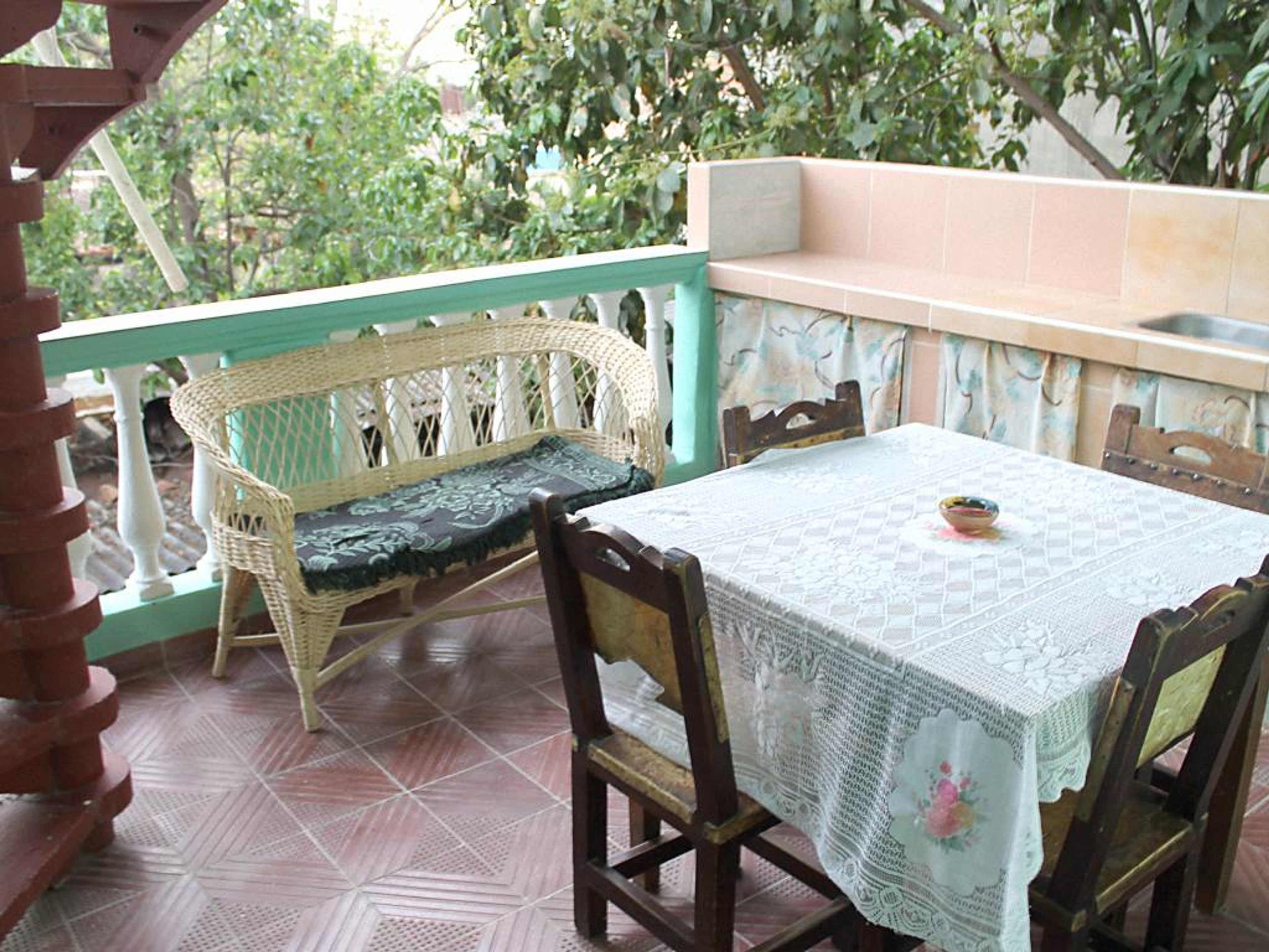 Hostal Rolando y Dianelys, FRANK PAÍS (Del Carmen), No. 555-AHouse's terrace view