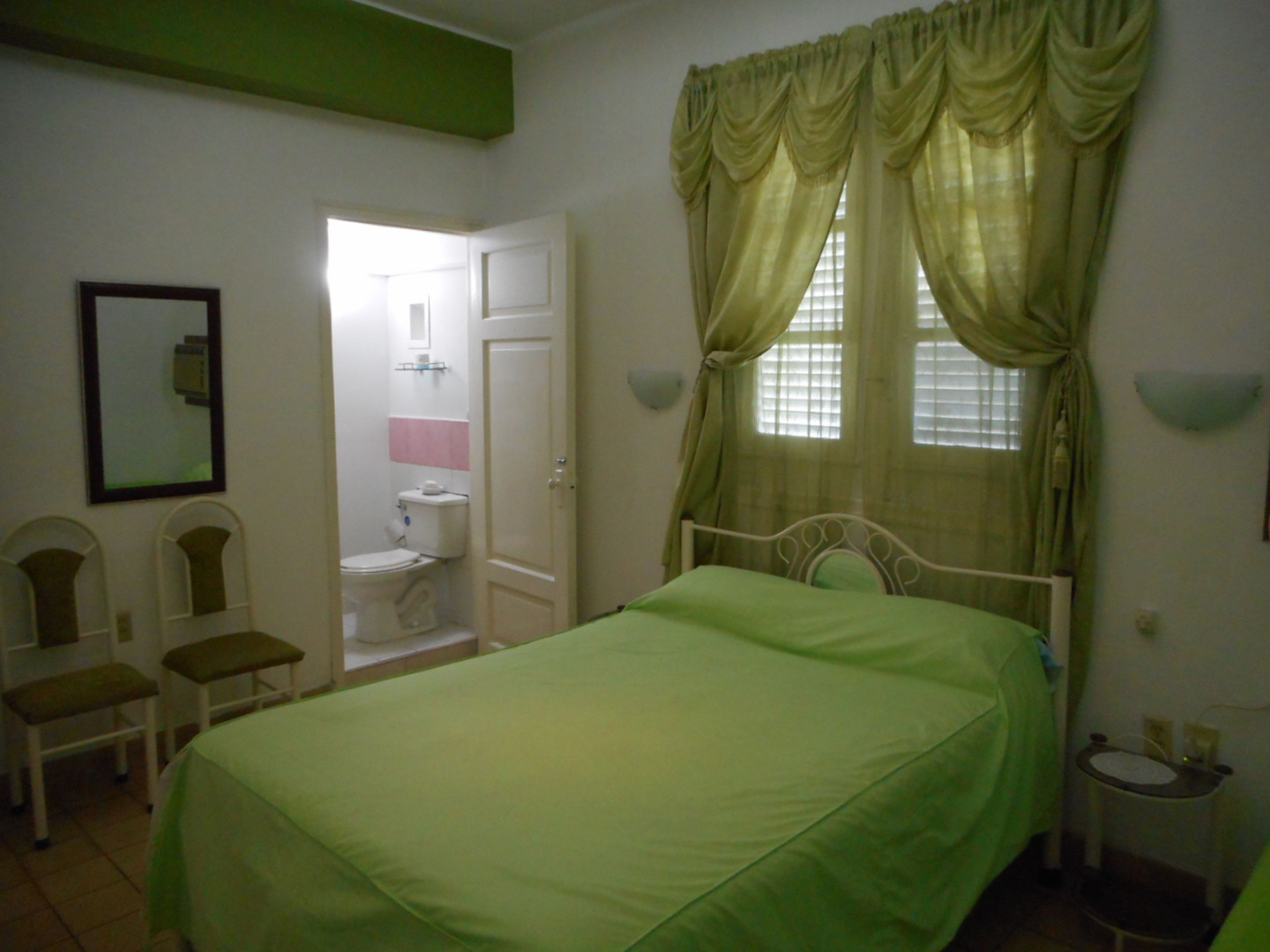 Casa Yara, CALLE 18, No. 315.Apartment's green room view
