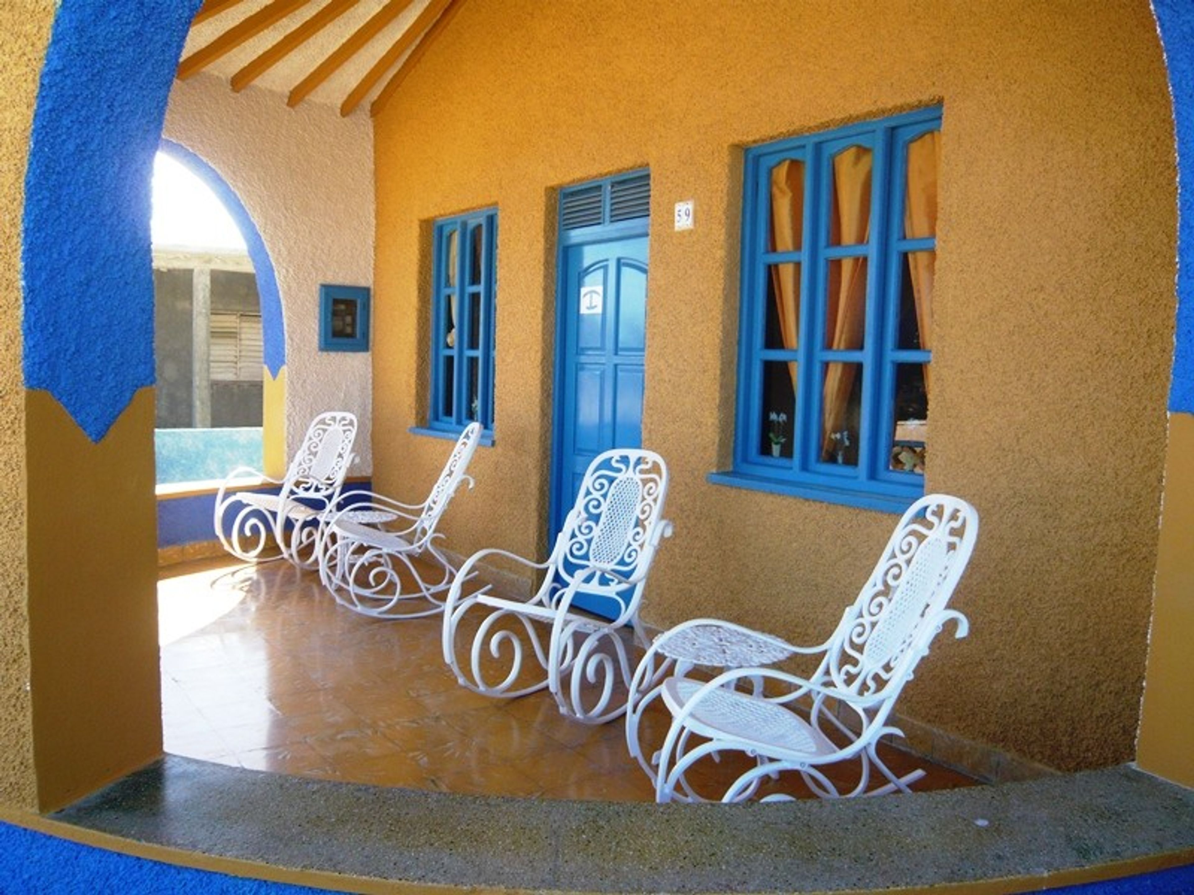 Hostal Sol y Mar, PERALTA, No. 59House's porsche view