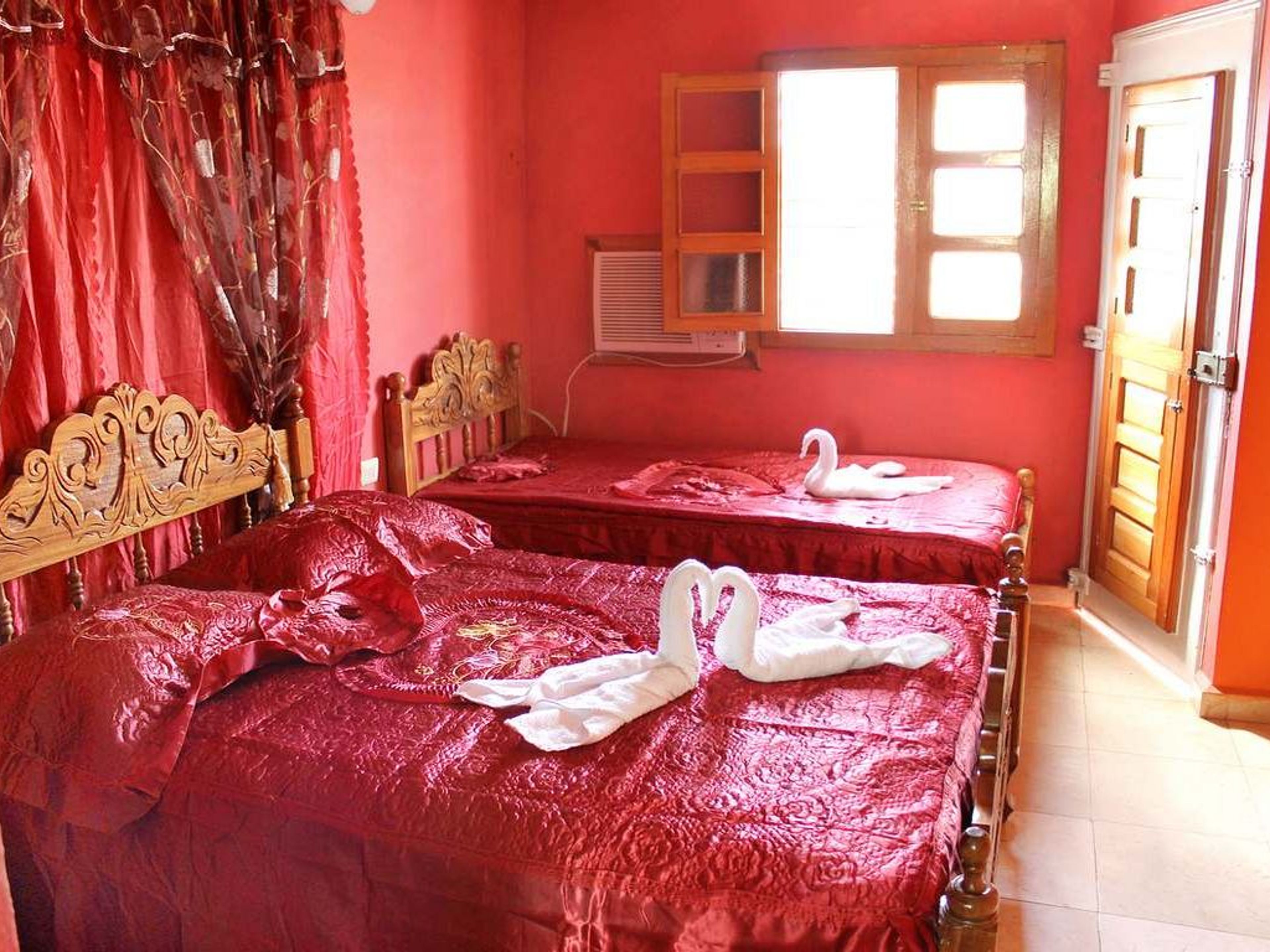Hostal Monserrat, SIMÓN BOLÍVAR (Desengaño), No. 228 (altos) - Standard room
