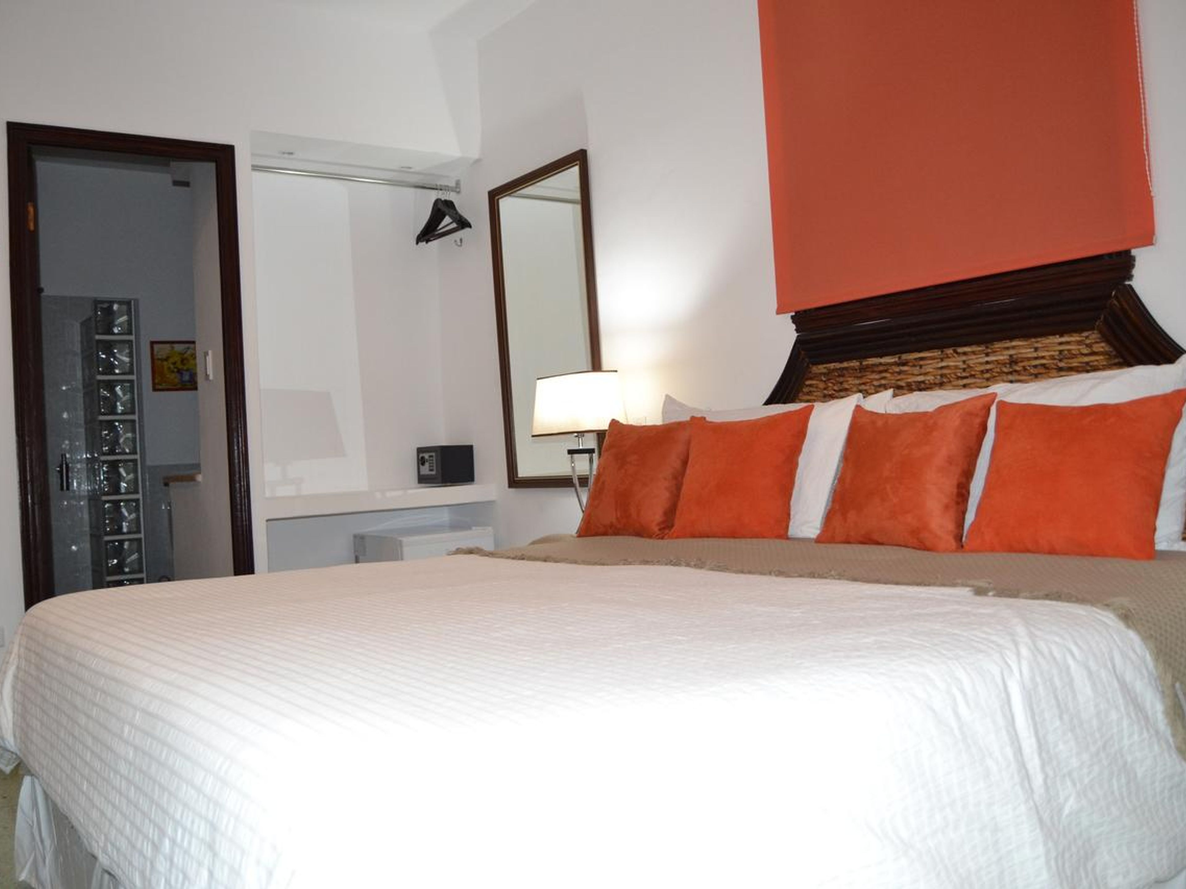Hostal Alas B&B Habana, CALLE 30, No. 2704Room´s details