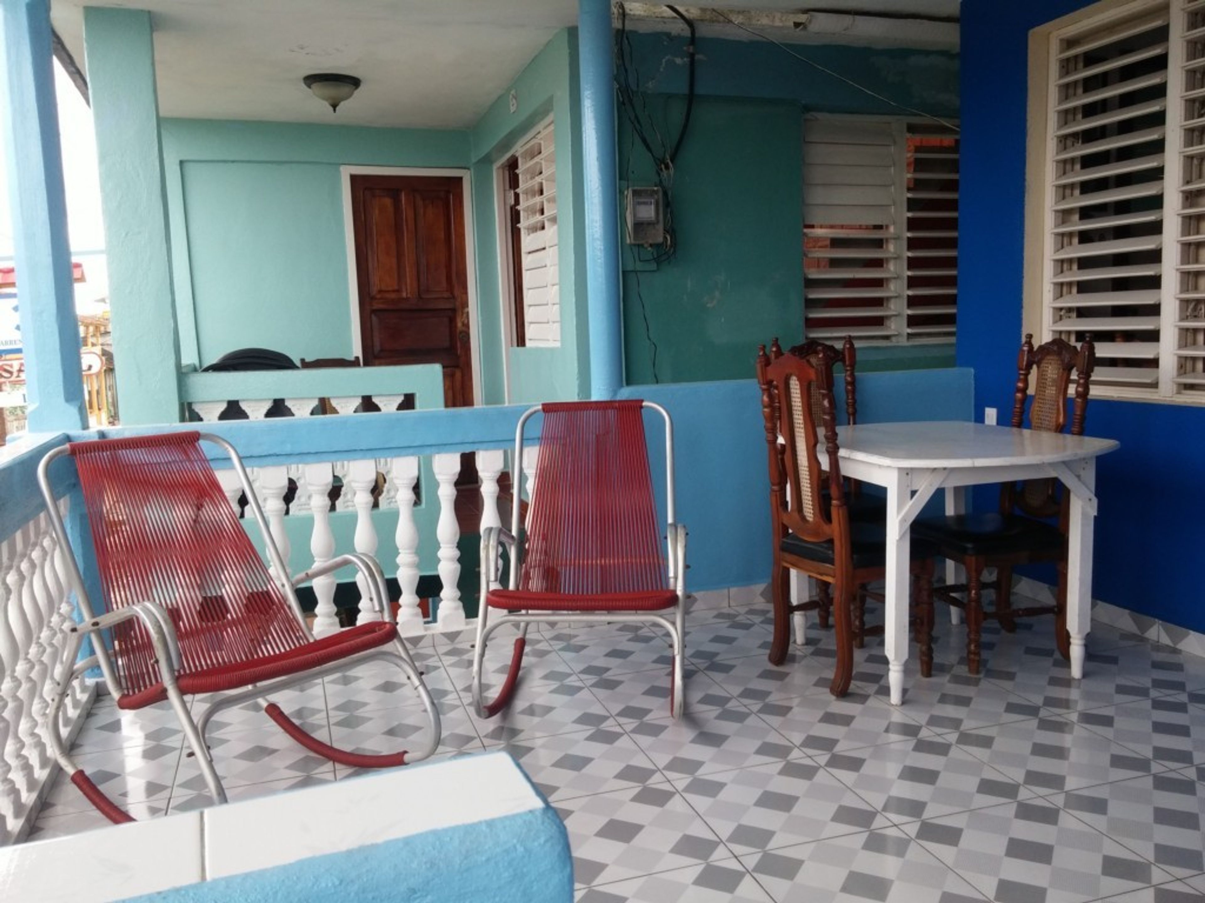 Casa Mery y Luis, FLOR CROMBET, No. 108House terrace view