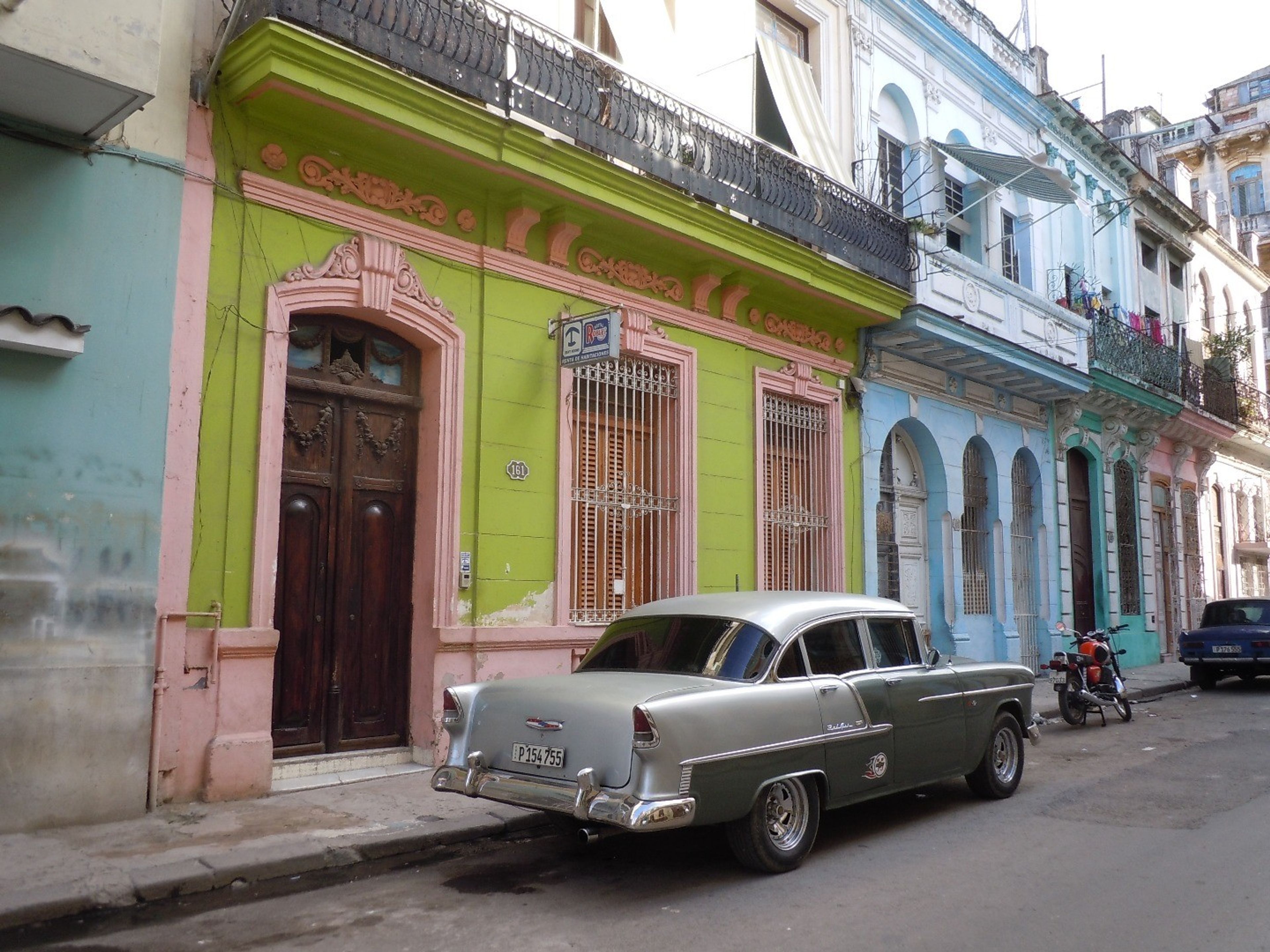 Casa Colonial D´Robles, ESCOBAR, No. 161