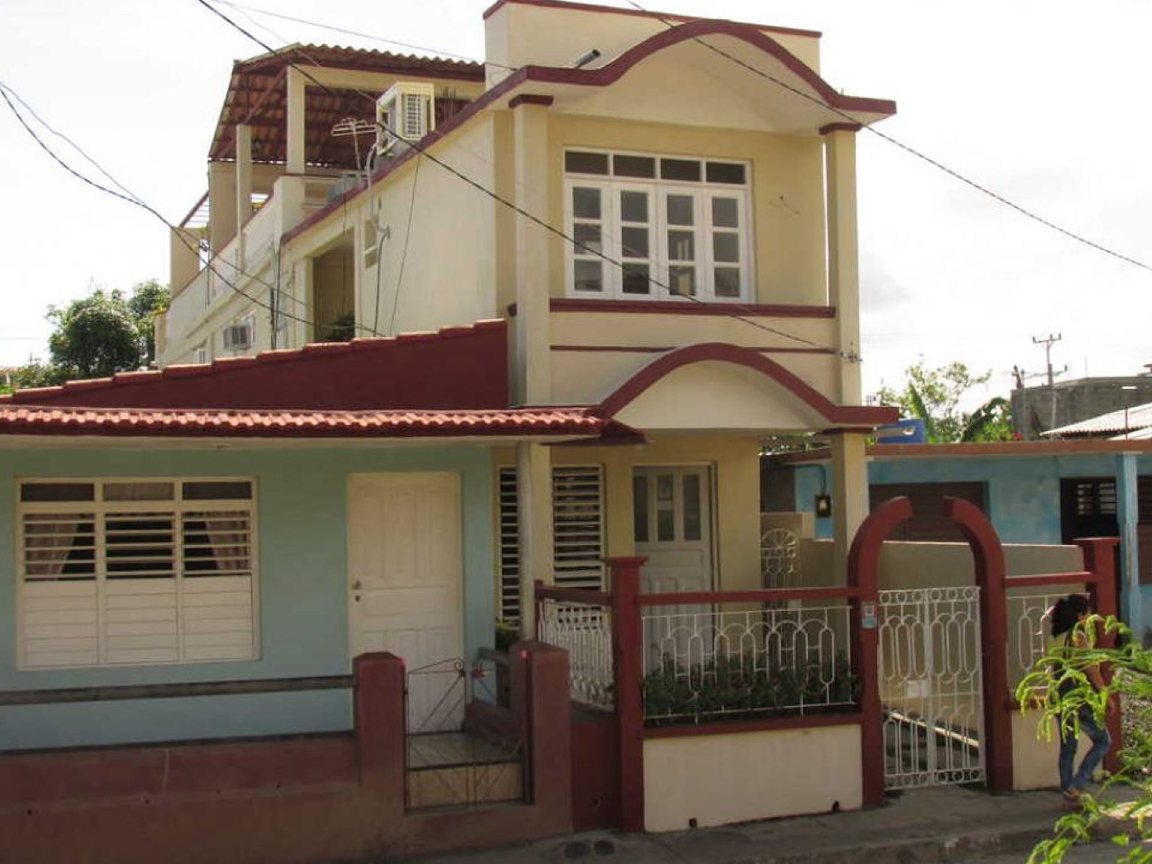 Hostal Residencia Machado, MACEO, No. 253
