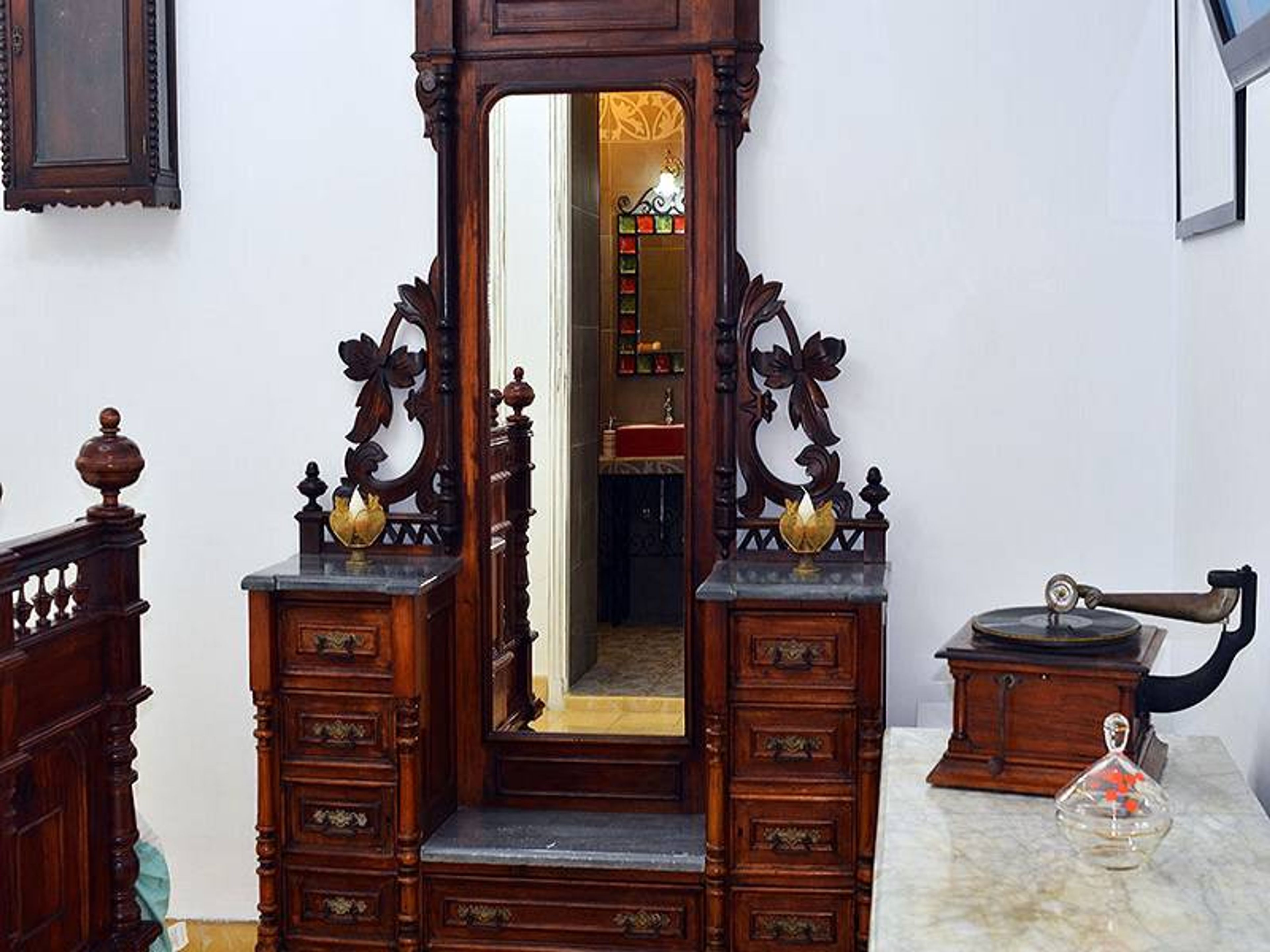 La California Boutique Apartament, CRESPO No. 55 - La California Colonial Room's details
