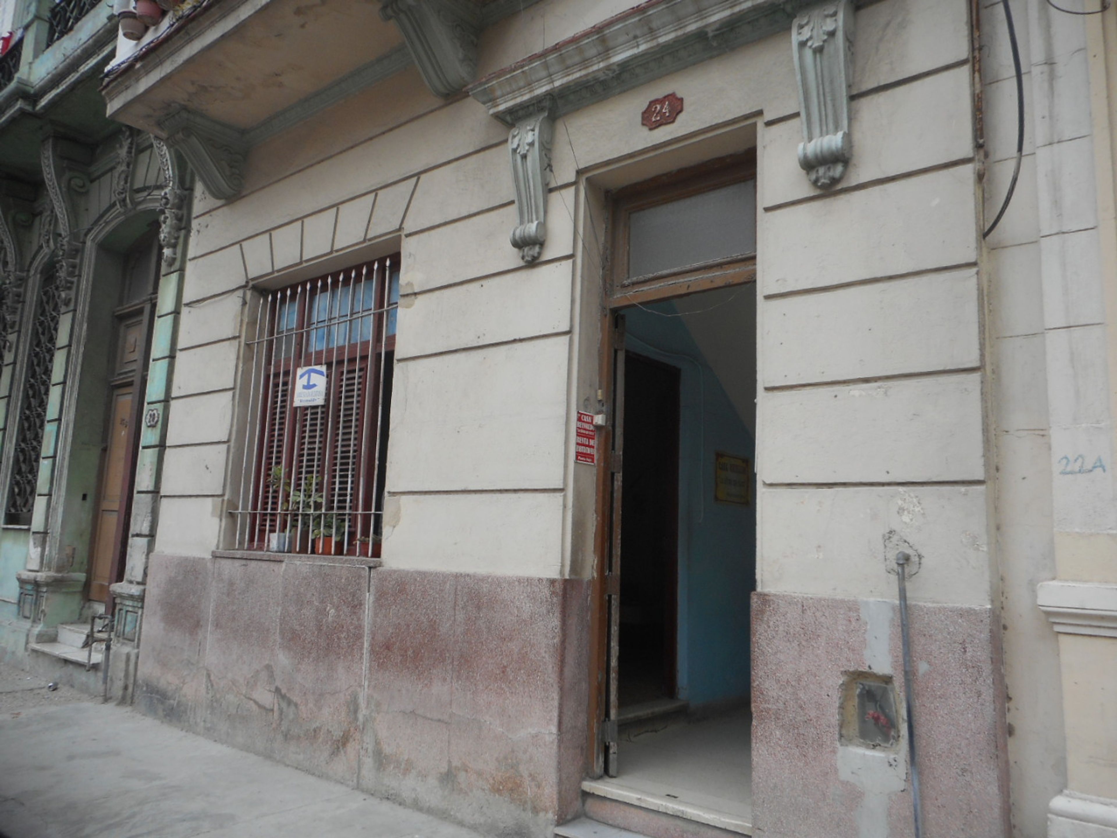 Дом Reynaldo, SAN LAZARO, No. 24