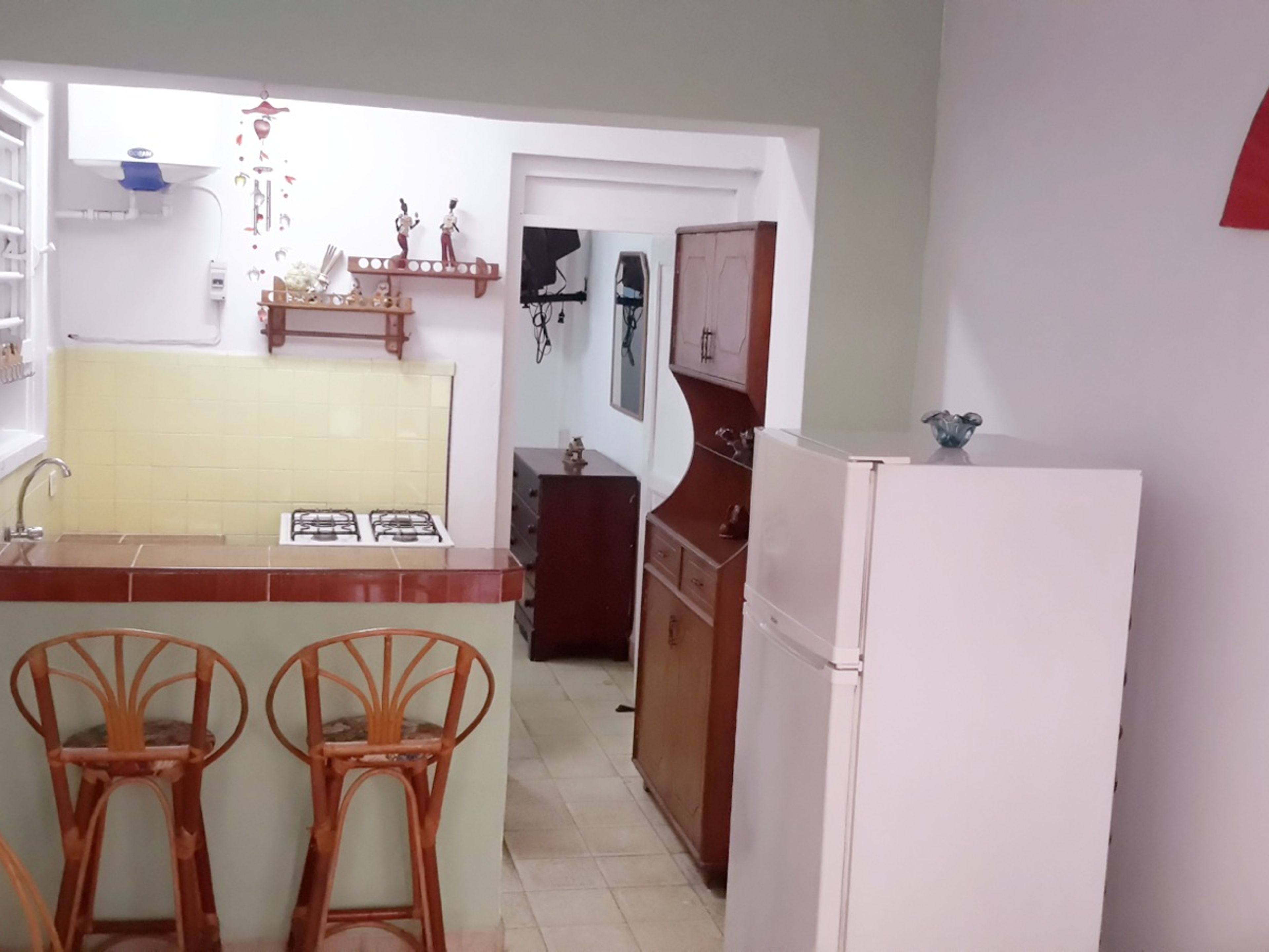 Casa Celia Maria, EMPEDRADO, No. 503Inside apartment view