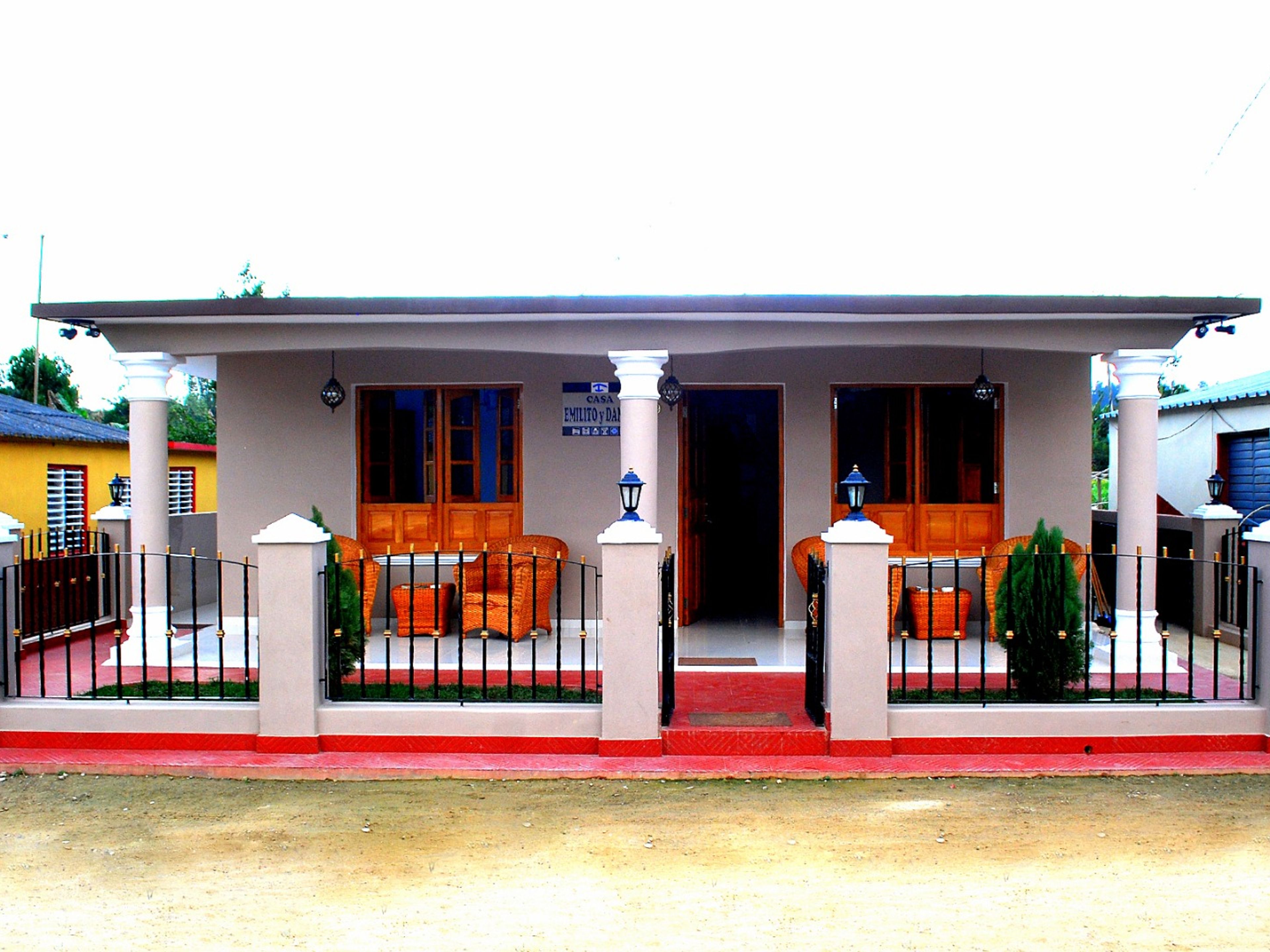 Casa Emilito y Danay, CALLE 4ta, No. 39House´s entrace view
