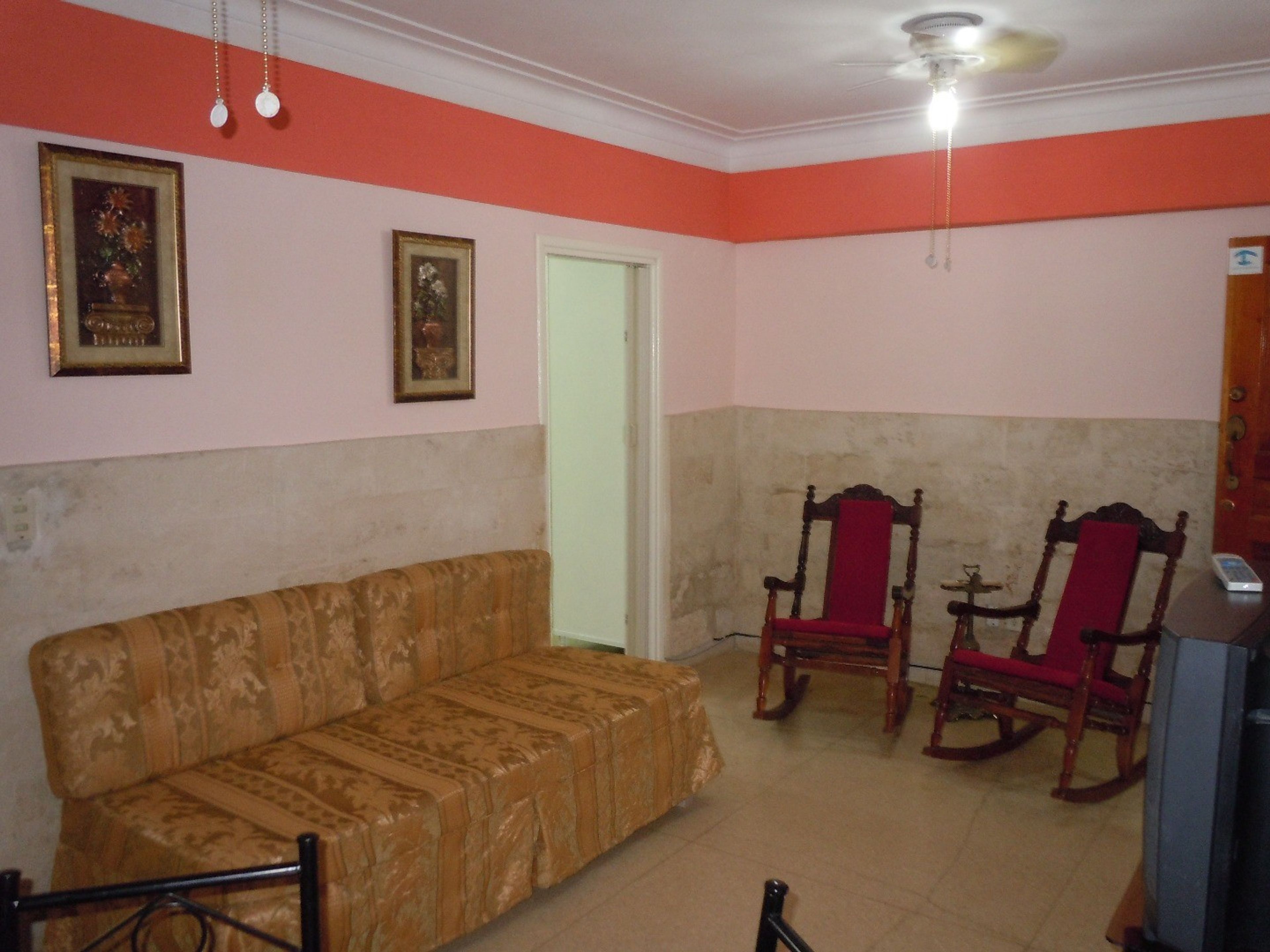 Дом Dra. Amarylis, CALLE L, No. 53Apartment's living-dinning room