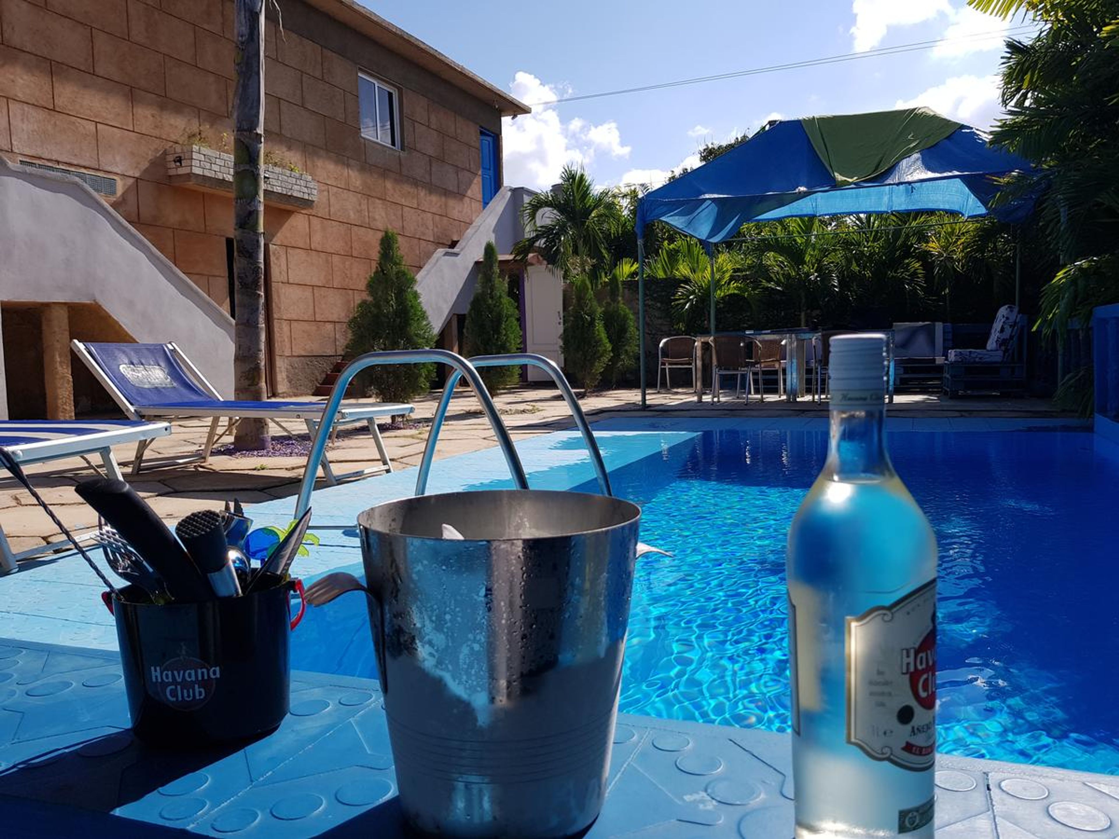 Aparthotel Acuarius, CALLE 25, CARDENASSwimming´s pool details