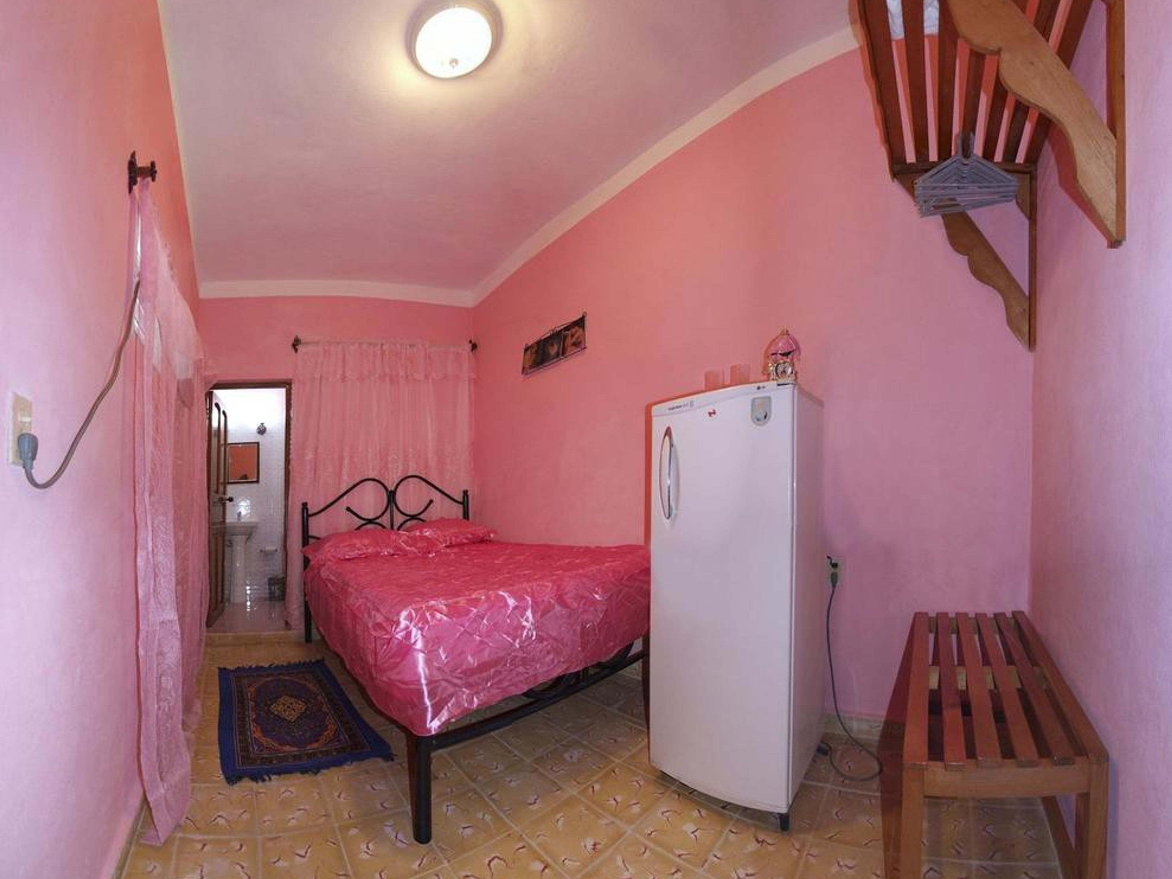 Hostal Escobar, GENERAL LINO PÉREZ (San Proscopio), No. 675Standard room