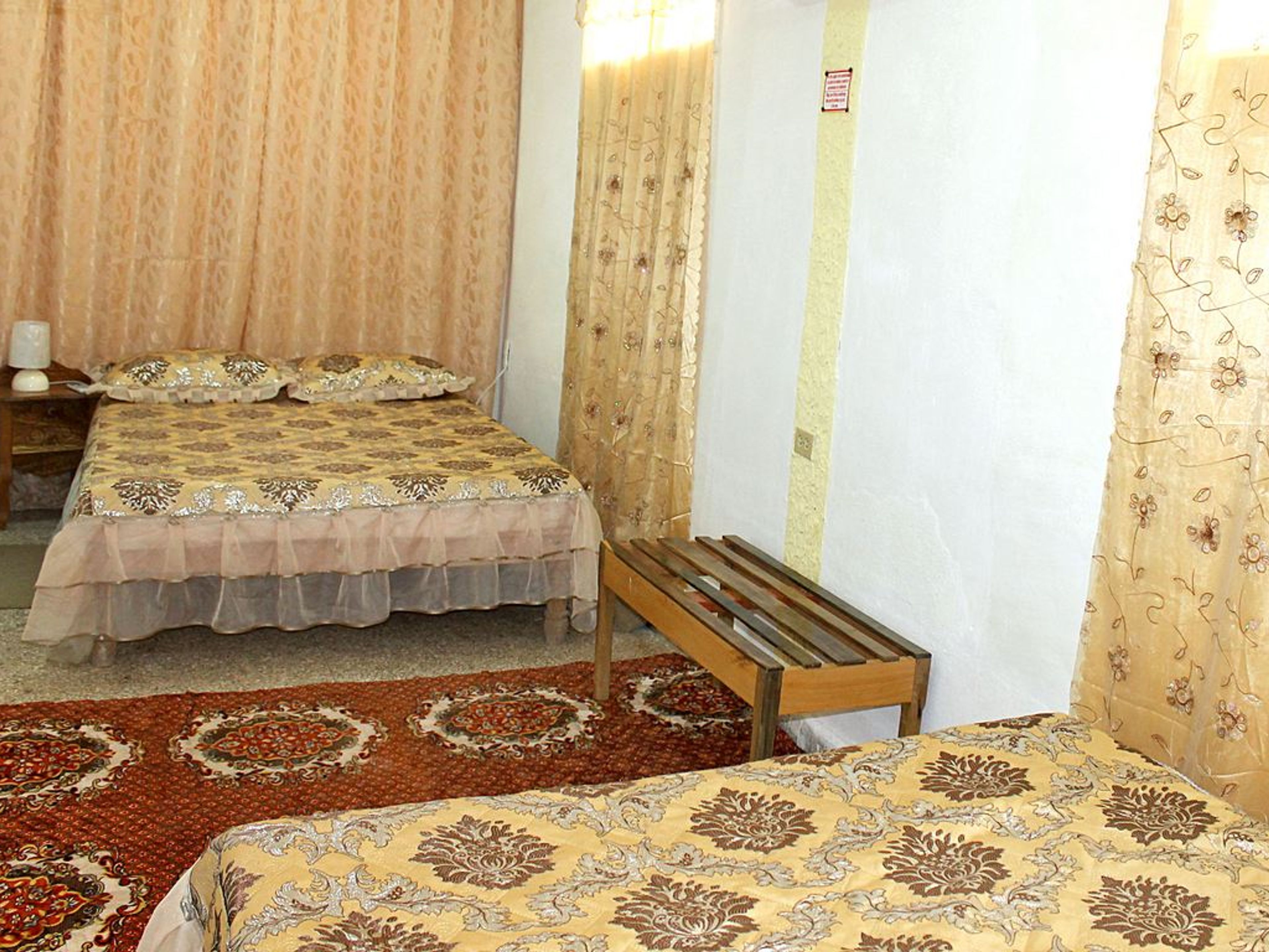 Hostal Emanuel, PABLO PICH GIRÓN (Guaurabo) No. 80Standard room