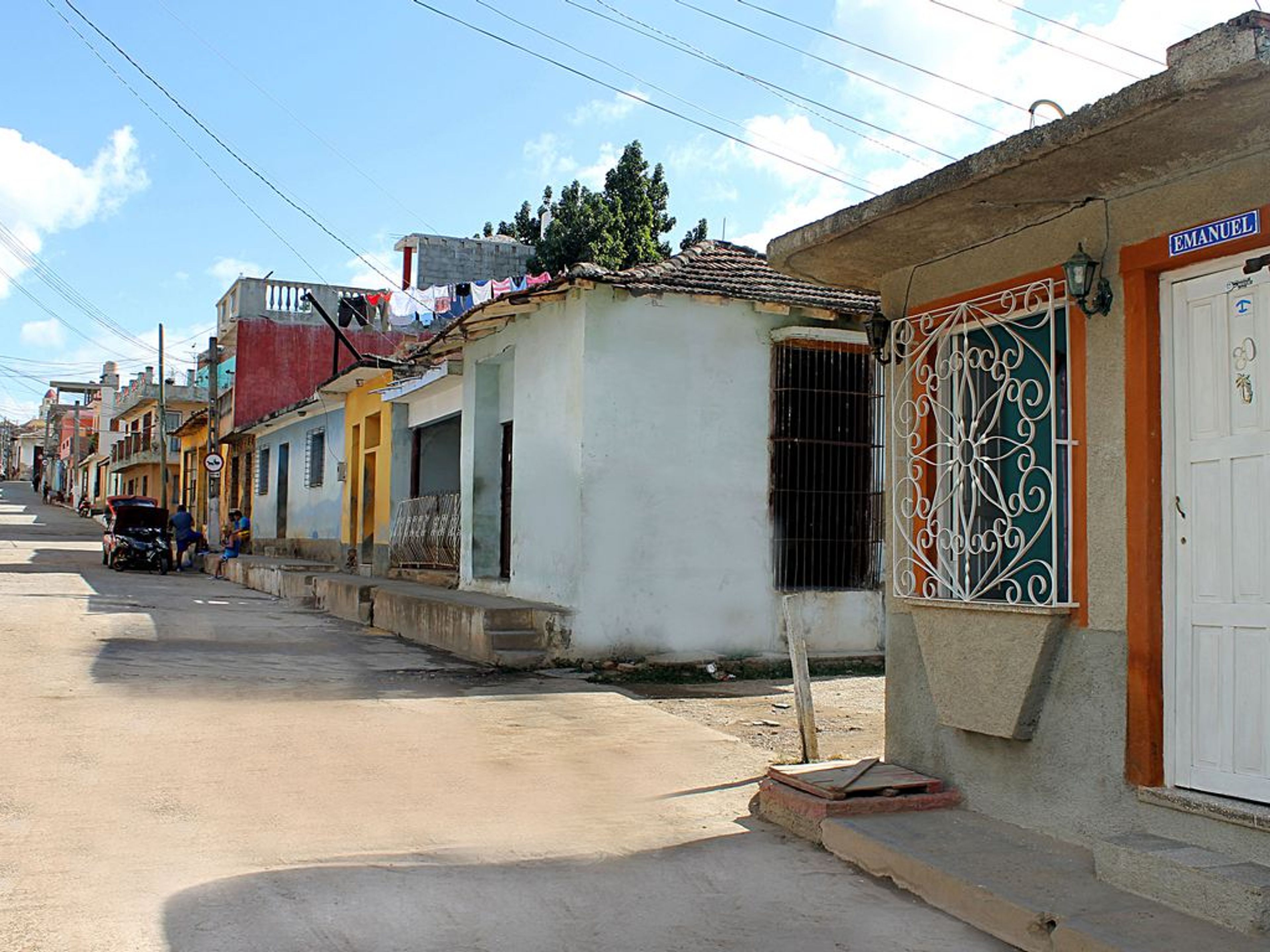 Hostal Emanuel, PABLO PICH GIRÓN (Guaurabo) No. 80Trinidad old city and house's panoramic view