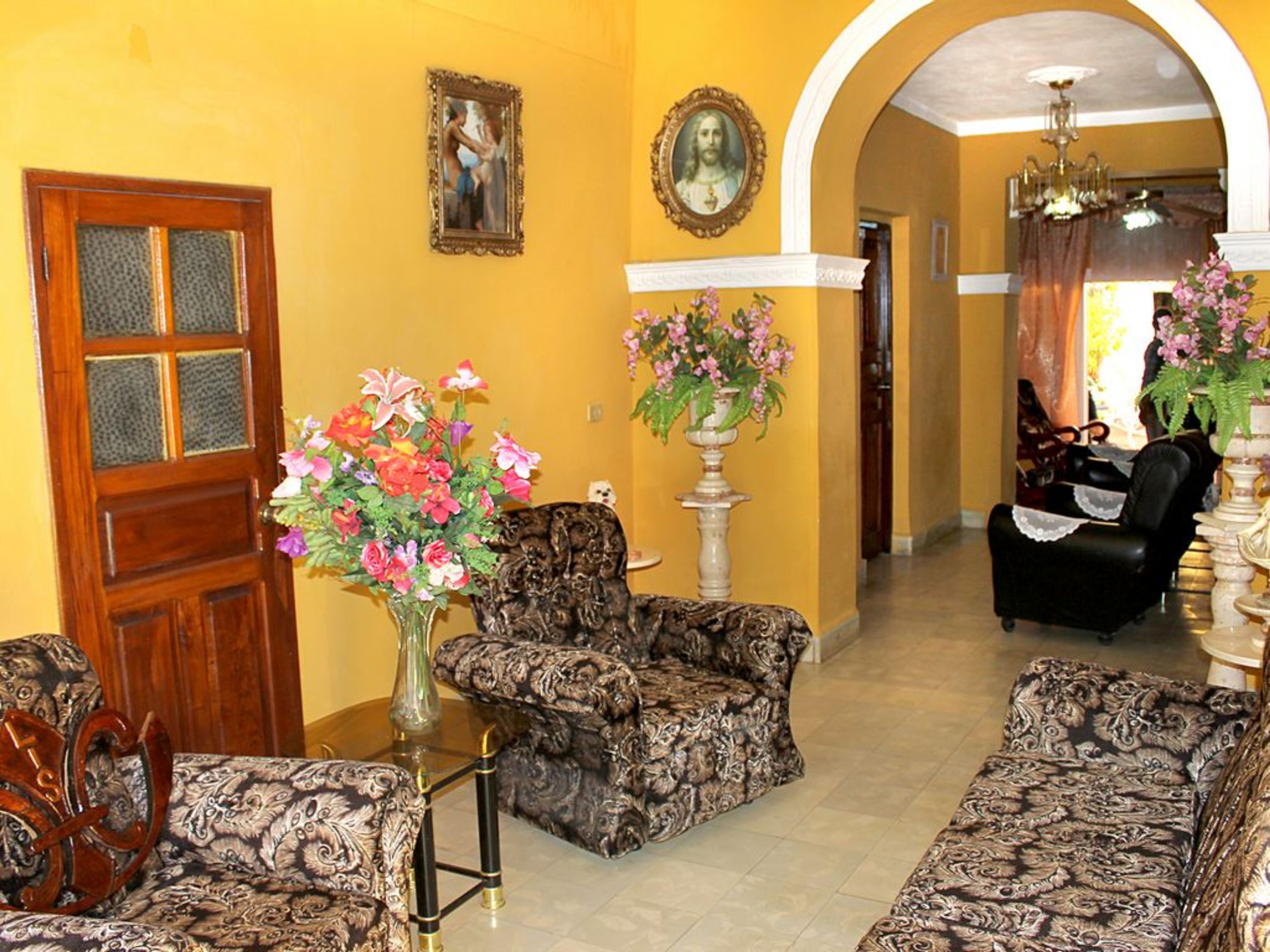 Hostal Lis, FRANK PAÍS (Del Carmen), No.155House's living room