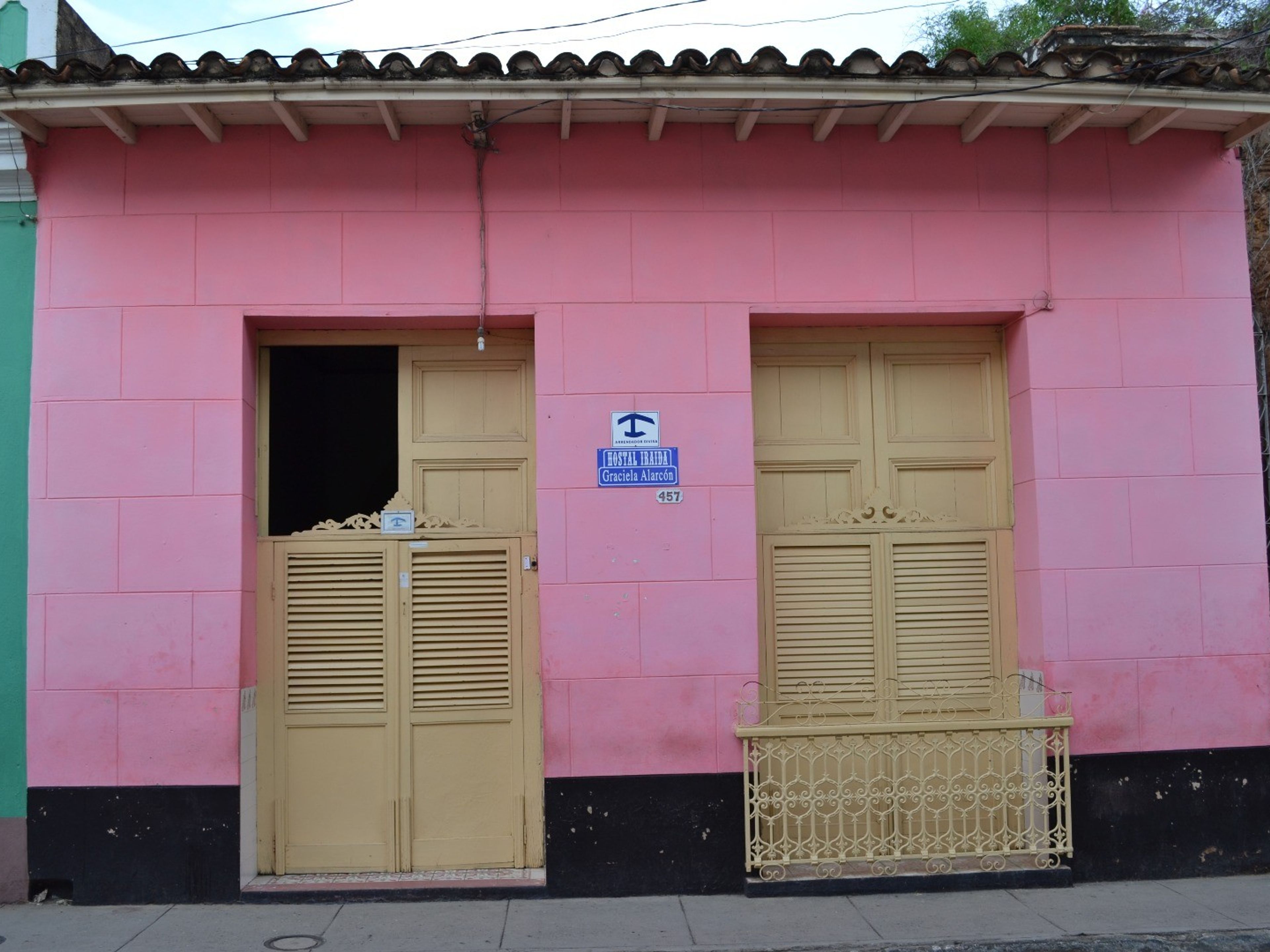 Hostal Iraida, ANTONIO MACEO (Gutiérrez), No. 457