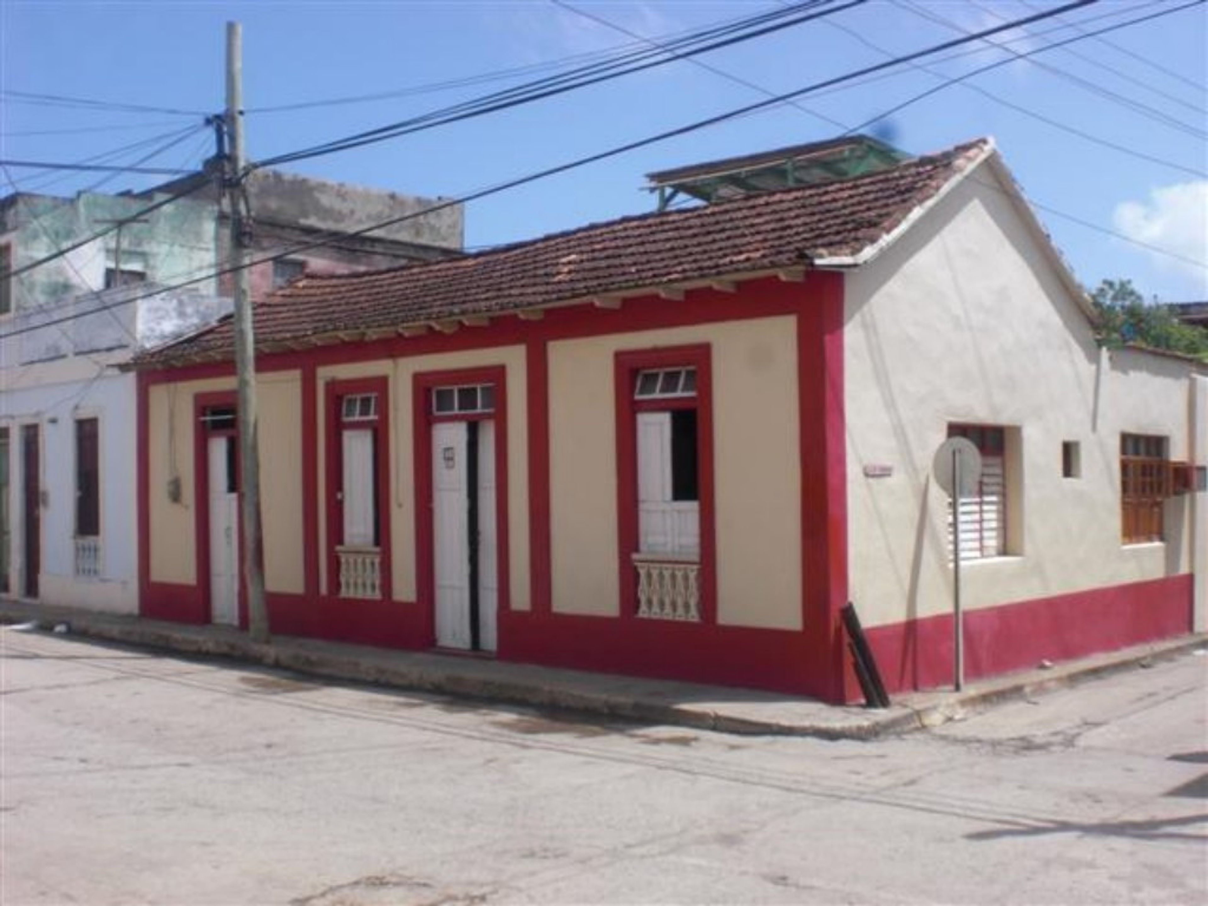 Hostal Casa Grande, MARTÍ, No. 81