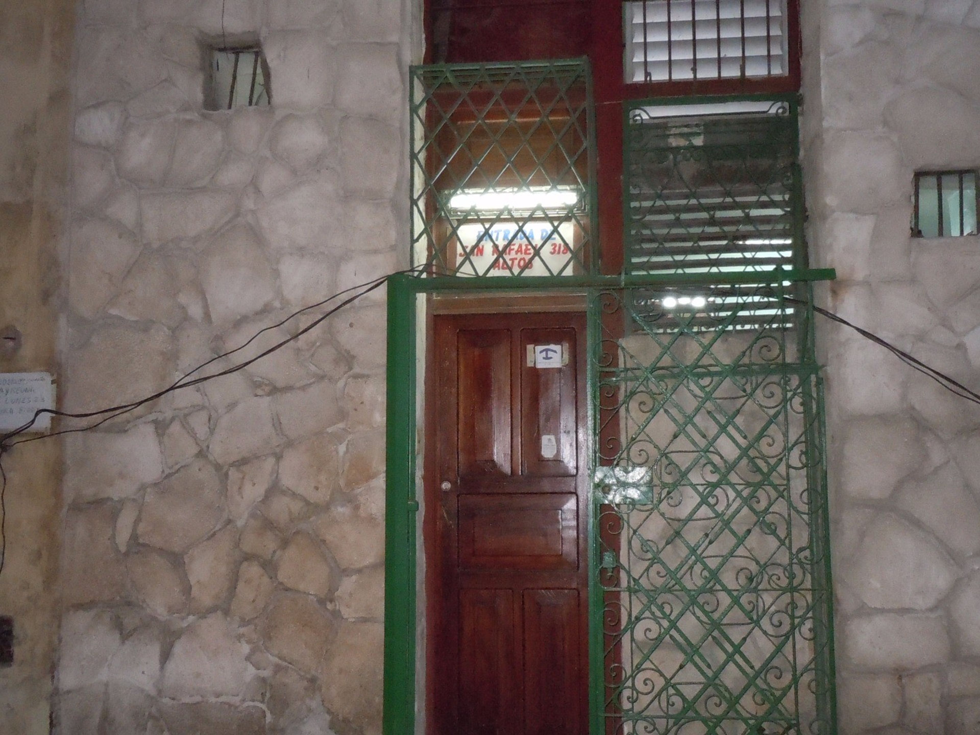 Дом Maylen, SAN RAFAEL, No. 318 Altos