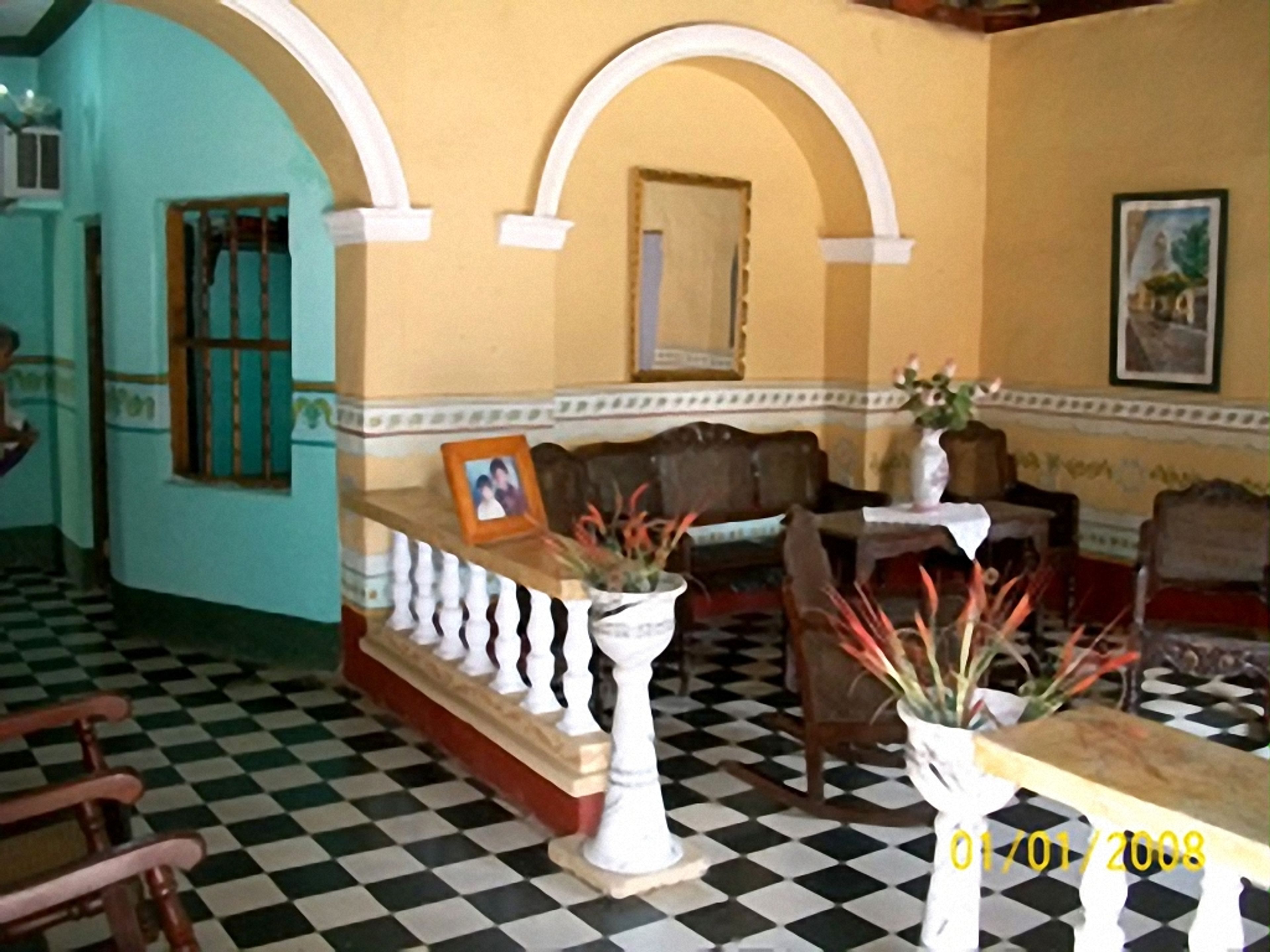 Hostal Manantial de Vida, FRANK PAÍS (Del Carmen), No. 454House's living room