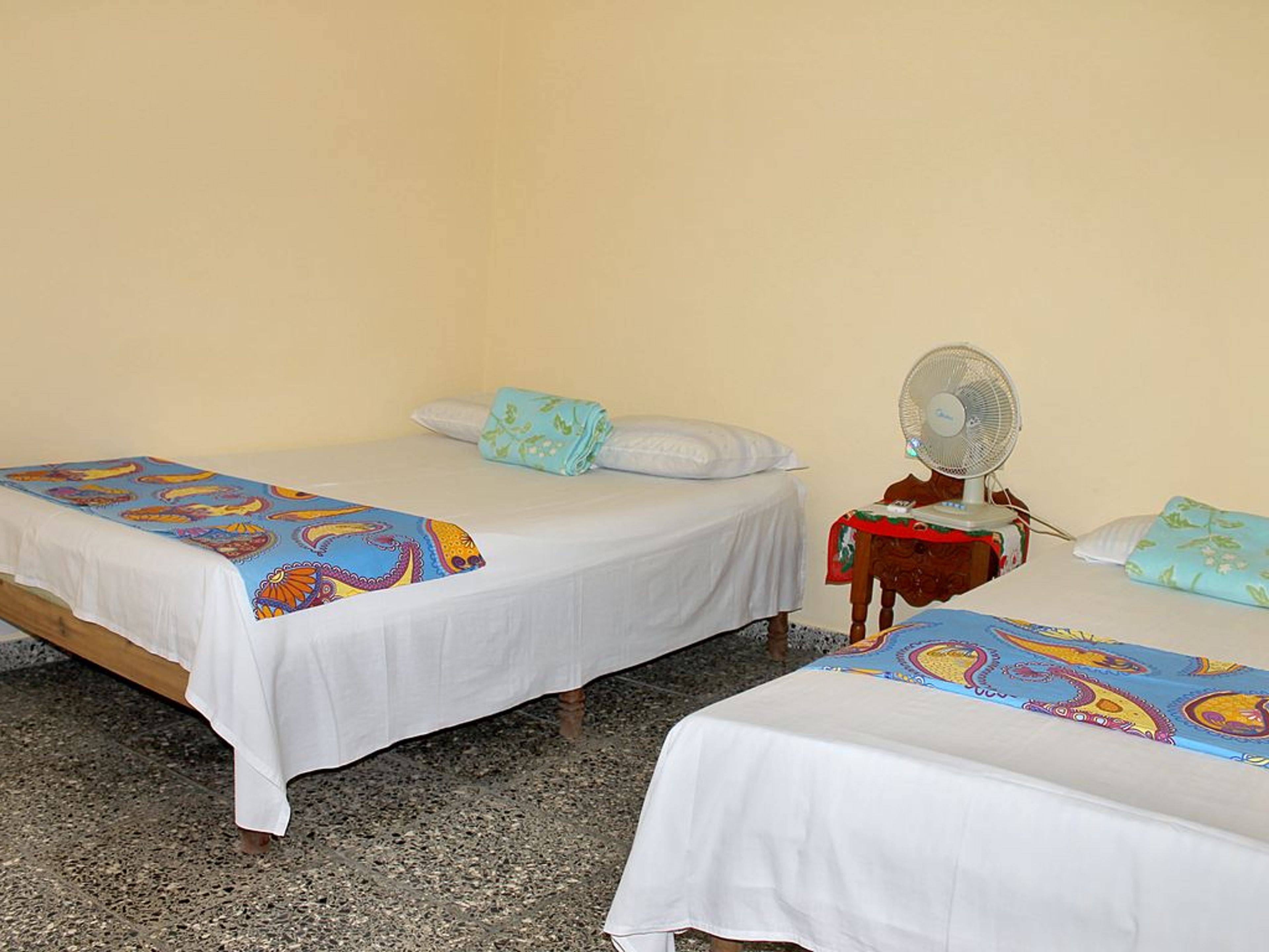 Hostal Hermanas Ruíz, ANDRÉS BERRO (América), No. 166Standard room