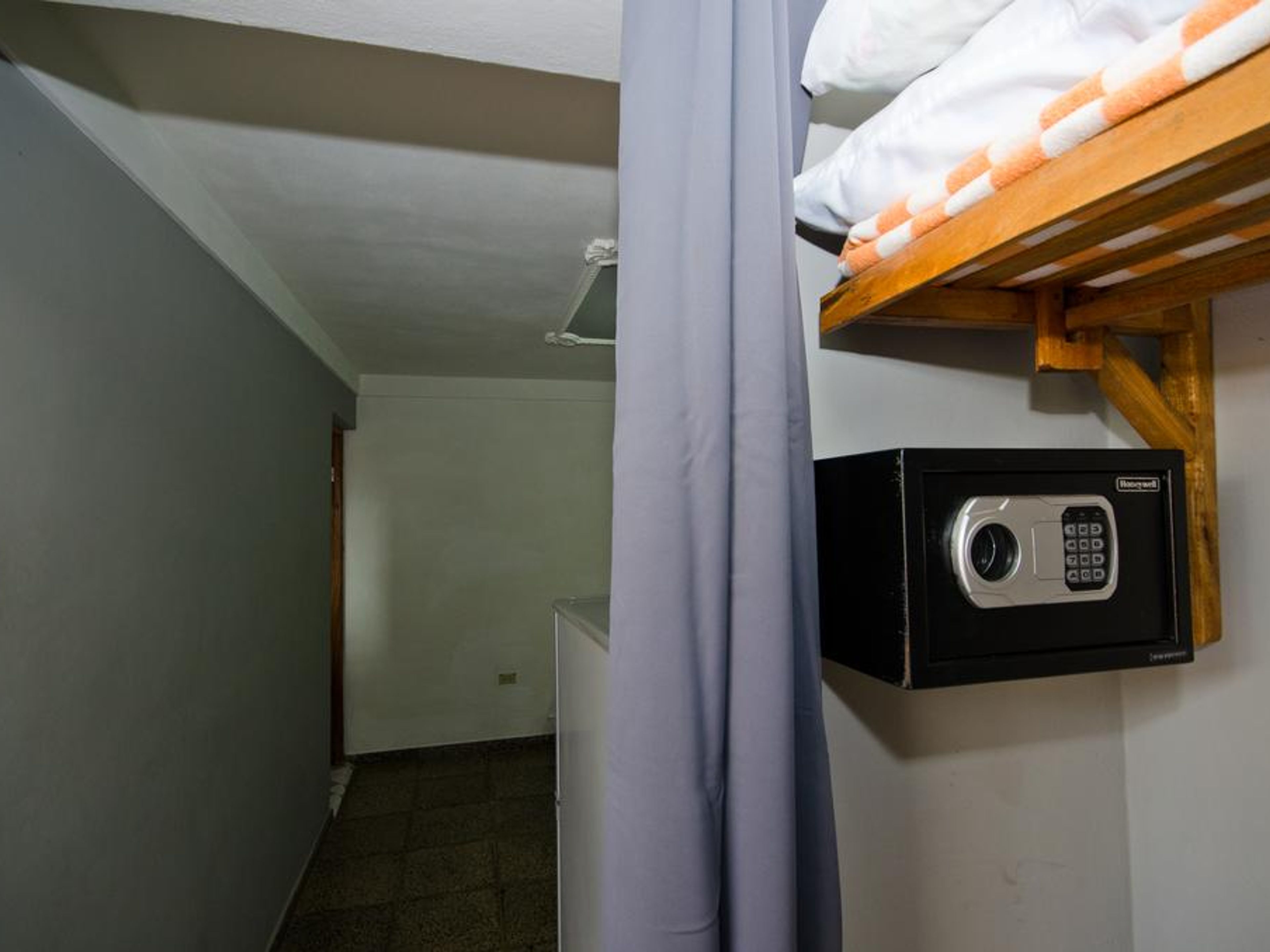 Дом Tito y Yanet, ADELA AZCUY, No. 18-A - Standard room 1