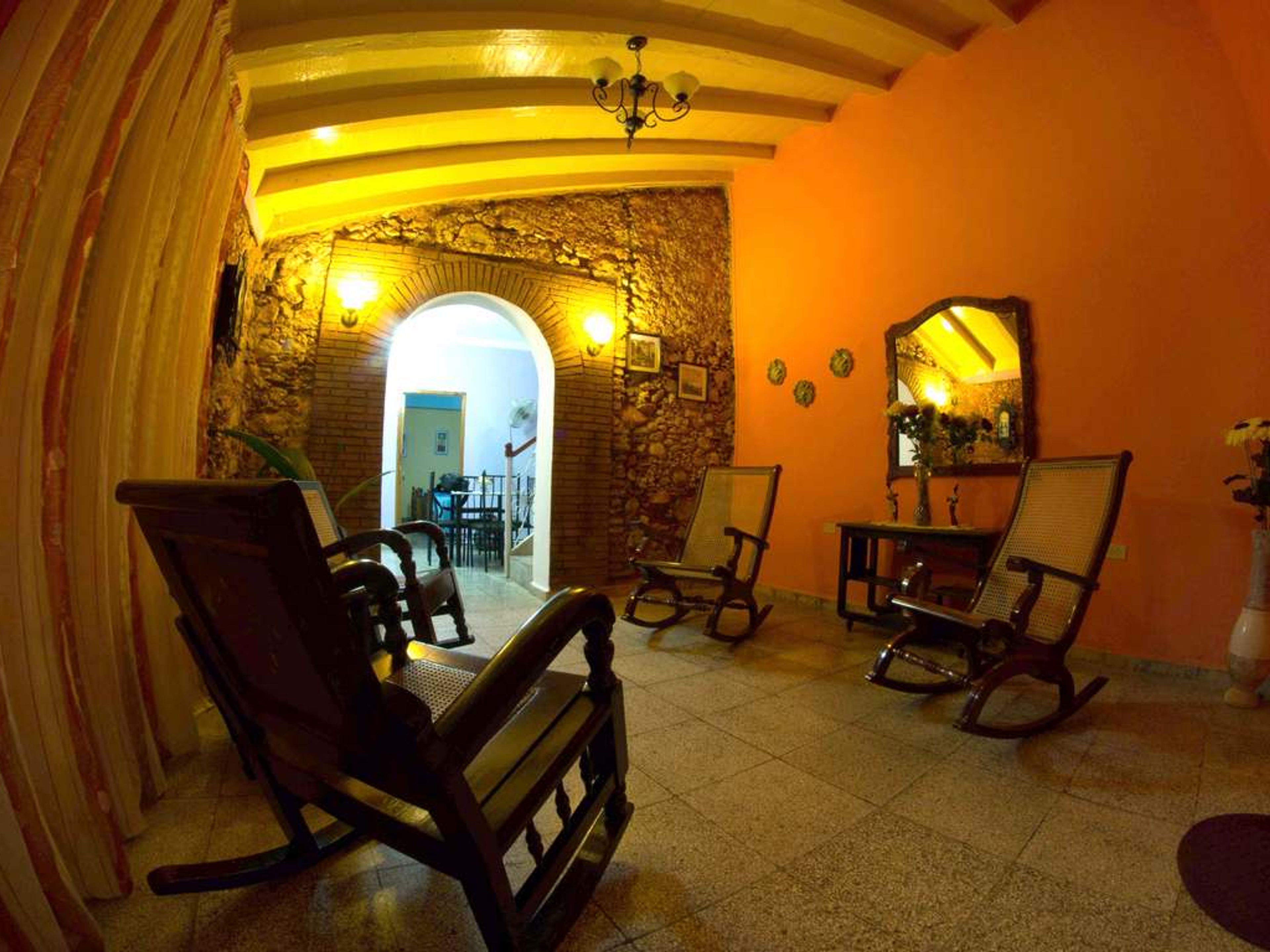 Hostal Casa Gran Cana, PATRICIO LUMUMBA (Capada) No. 22House's living room