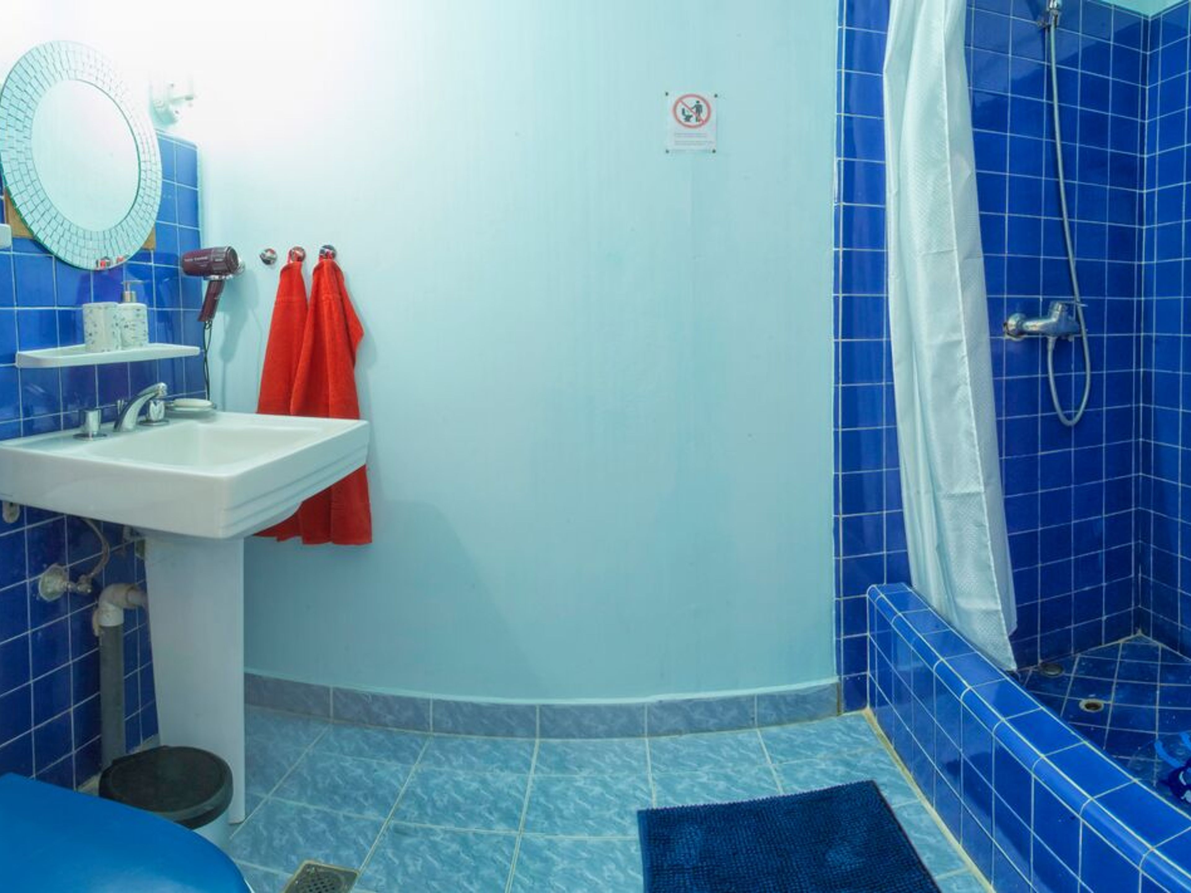 Casa Mami Vedado, CALLE 21, No.15Bathroom's 2 view