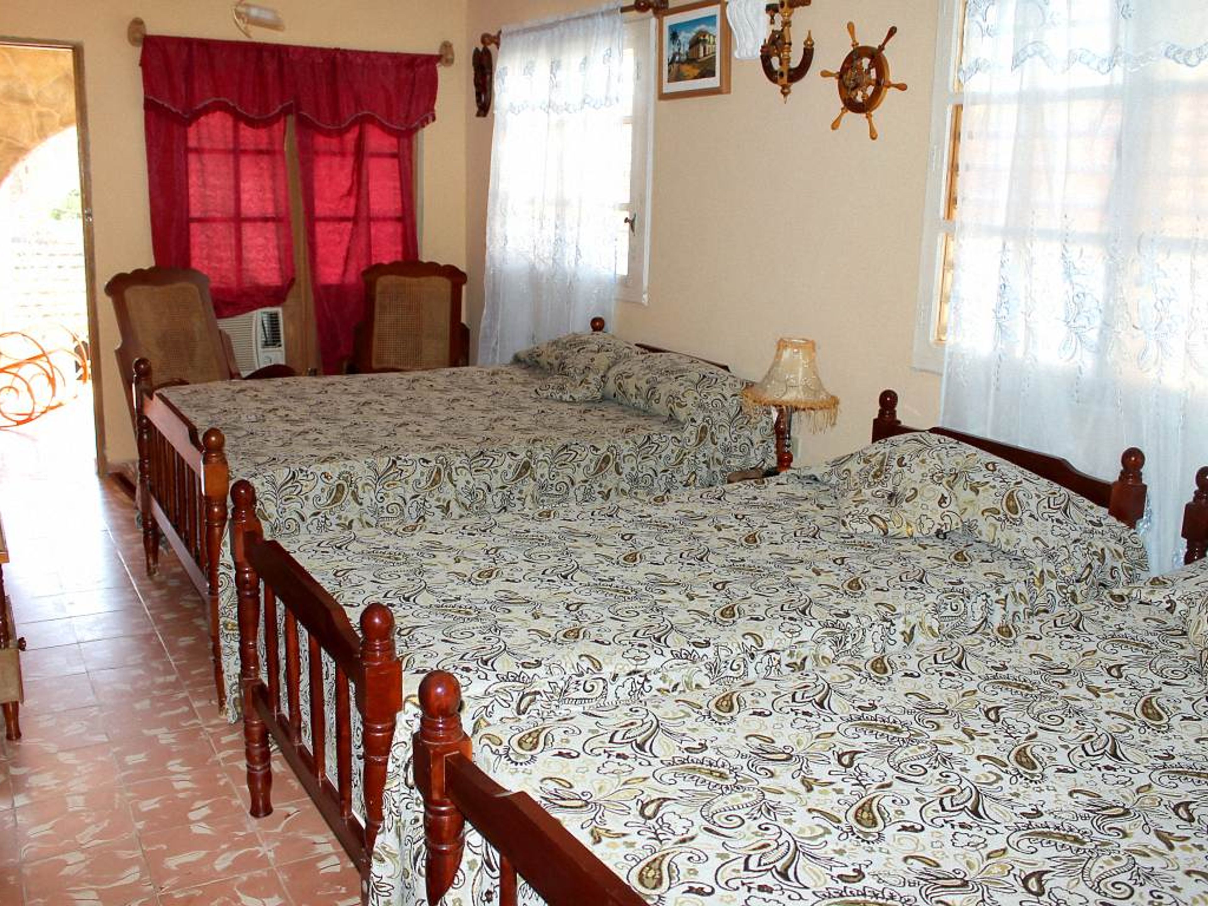 Hostal Yadira y Dailin, CLEMENTE PEREIRA (Cruz Verde), No. 114Standard room