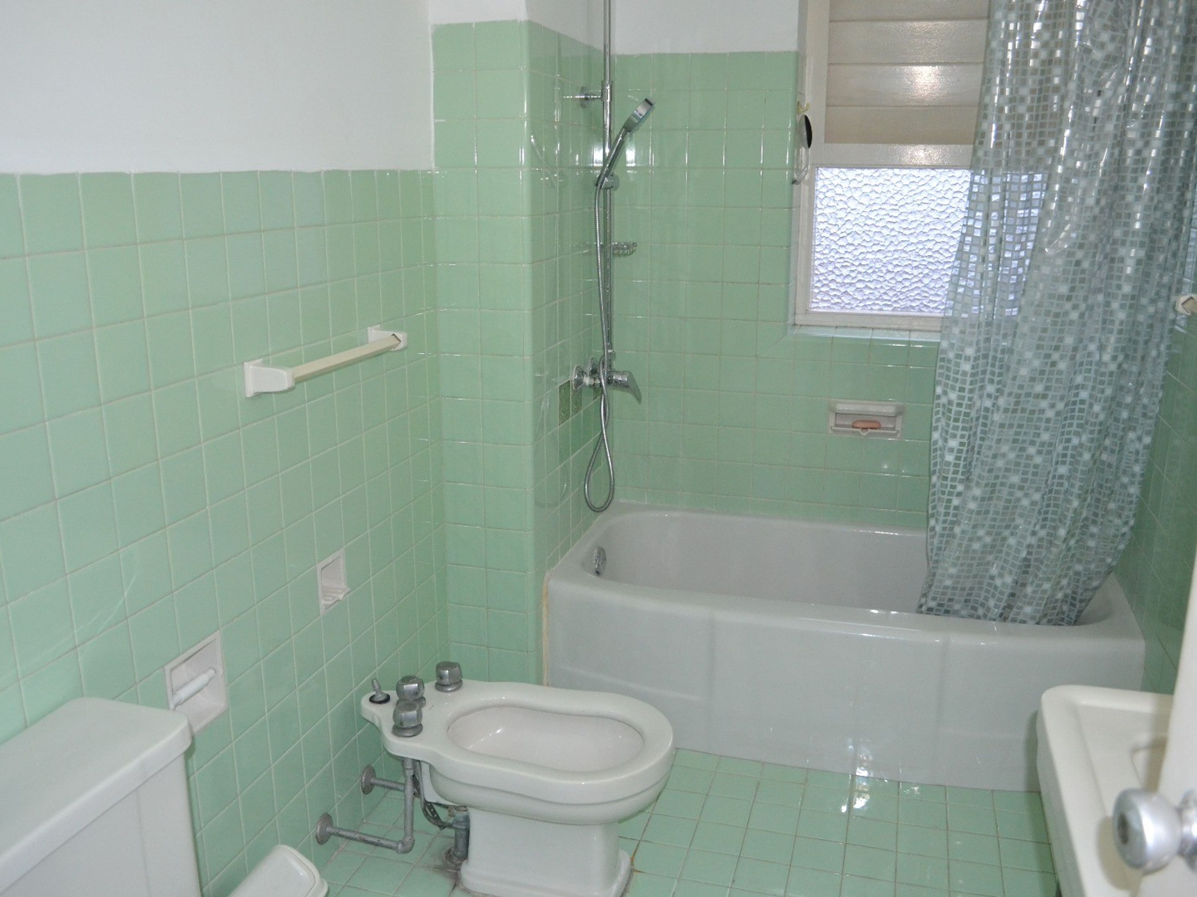 Bella Habana Apartment, CALLE 15, No. 152 - Bathroom's view