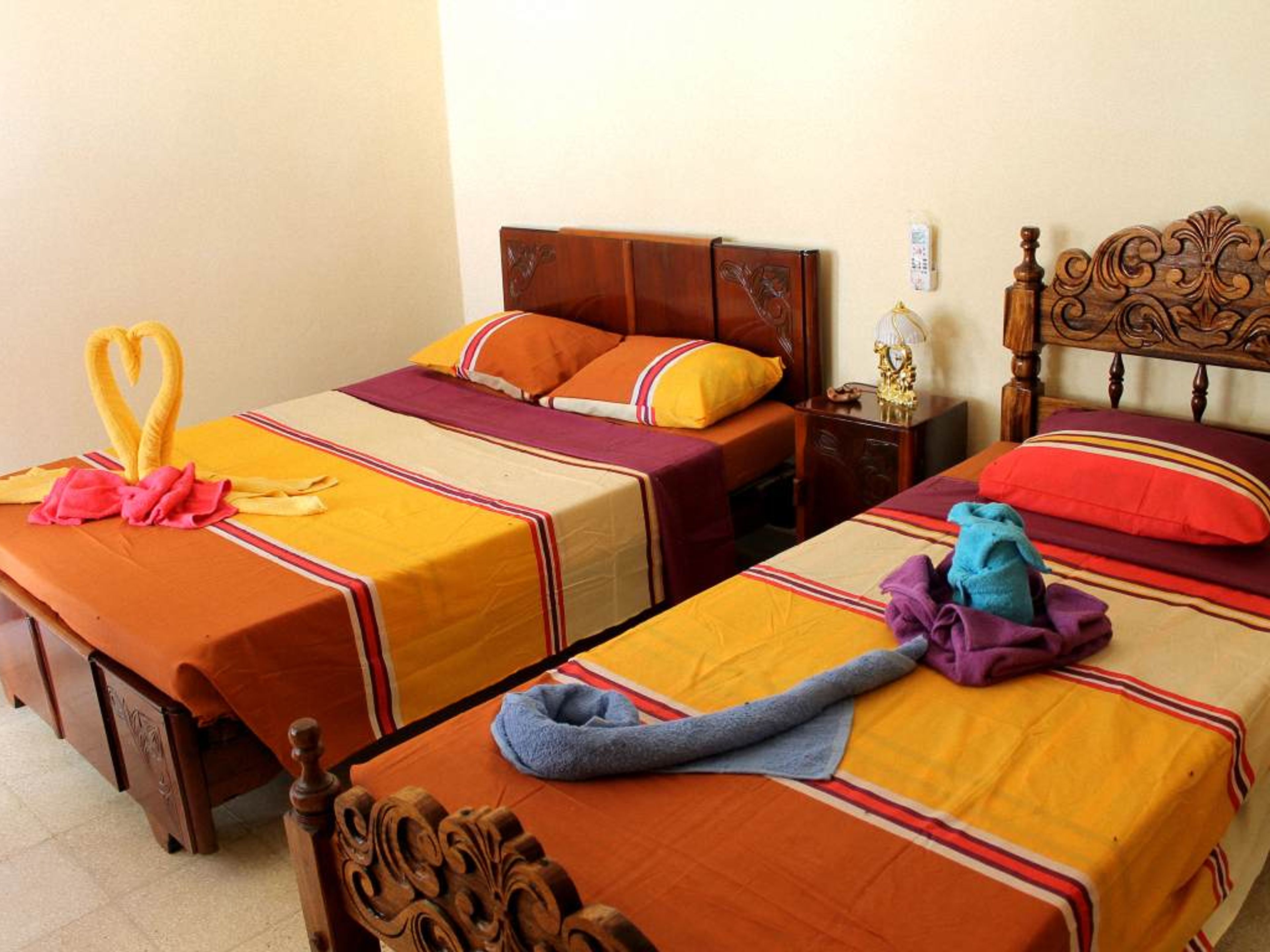 Hostal Álvarez, FRANK PAÍS (Del Carmen) No. 131Standard room