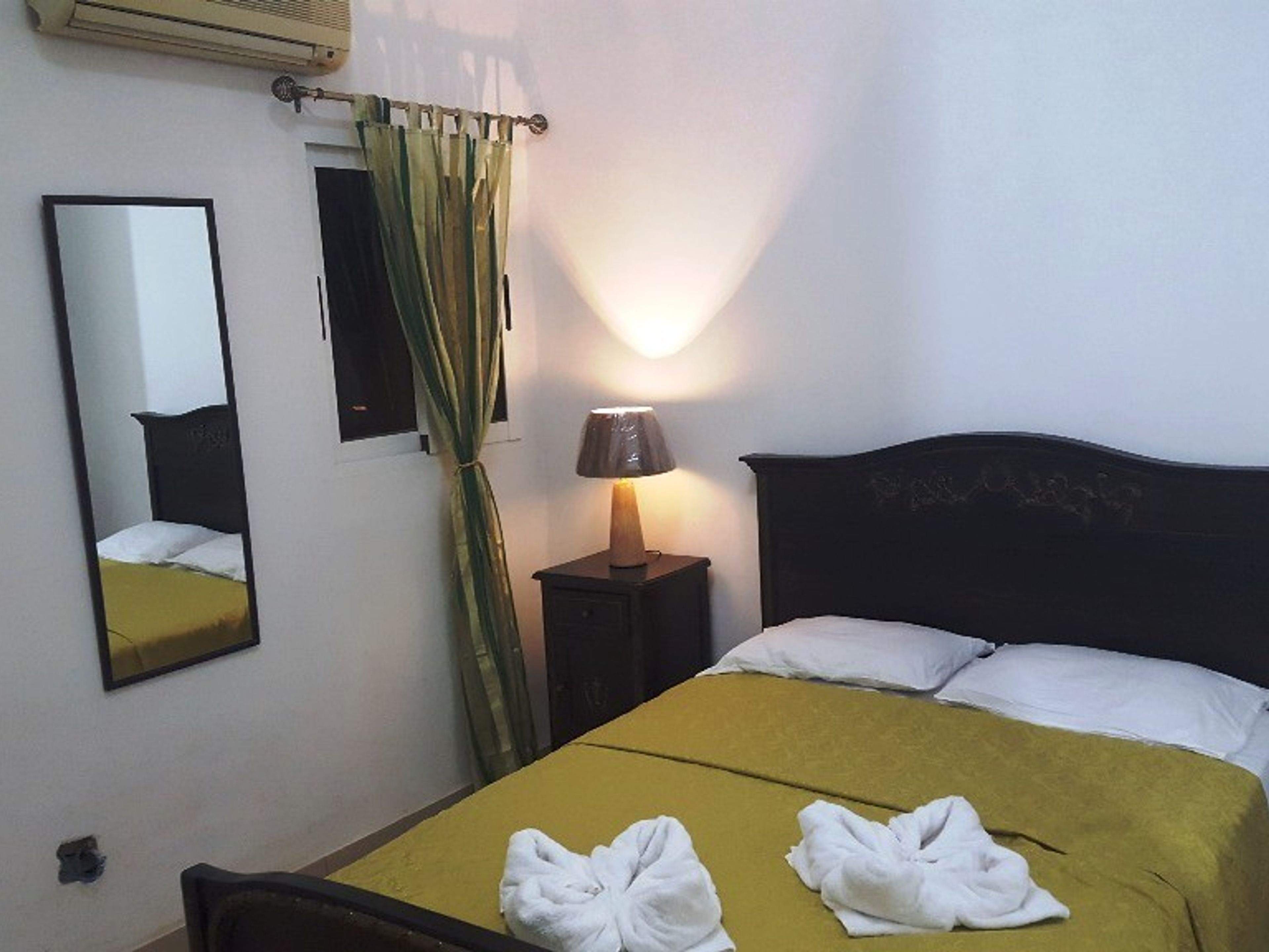 Hostal Cerquitica de Malecón 2, SAN LÁZARO, No. 119Standard room
