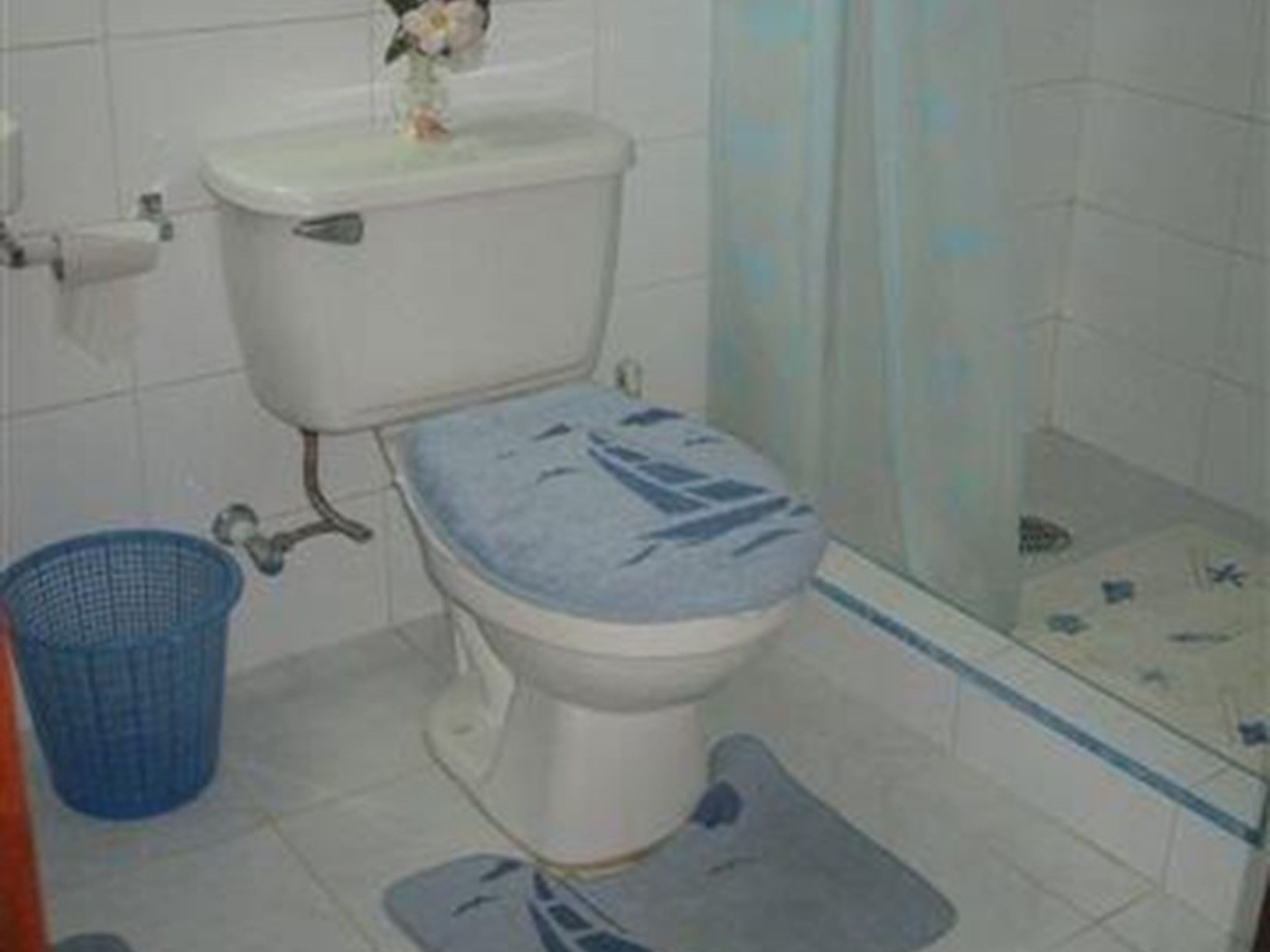 Casa Marta y Yucimí, JESÚS MARÍA, No. 312Bathroom's view
