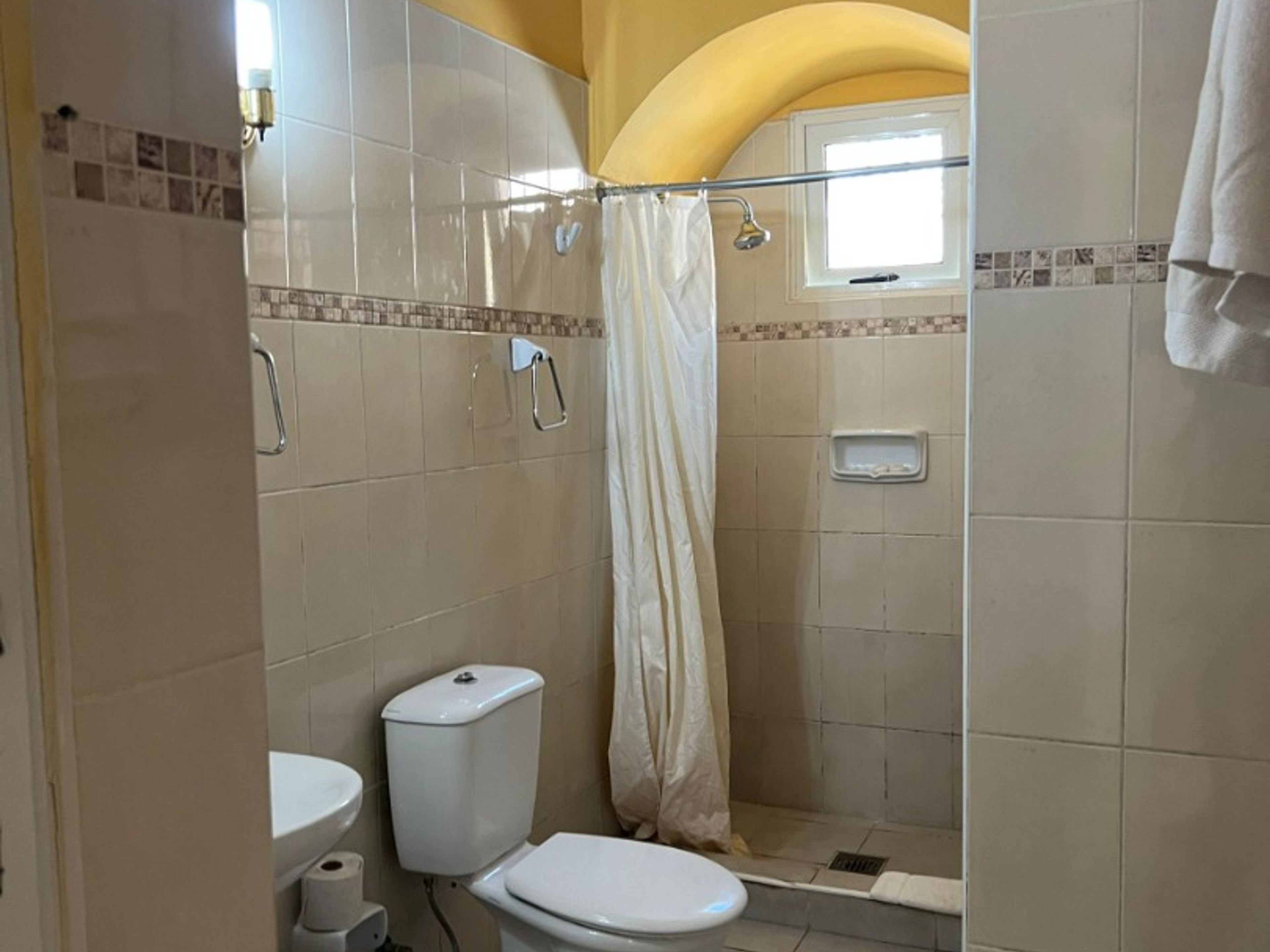 Condominio 32 Los Delfines, Avenida Playanull