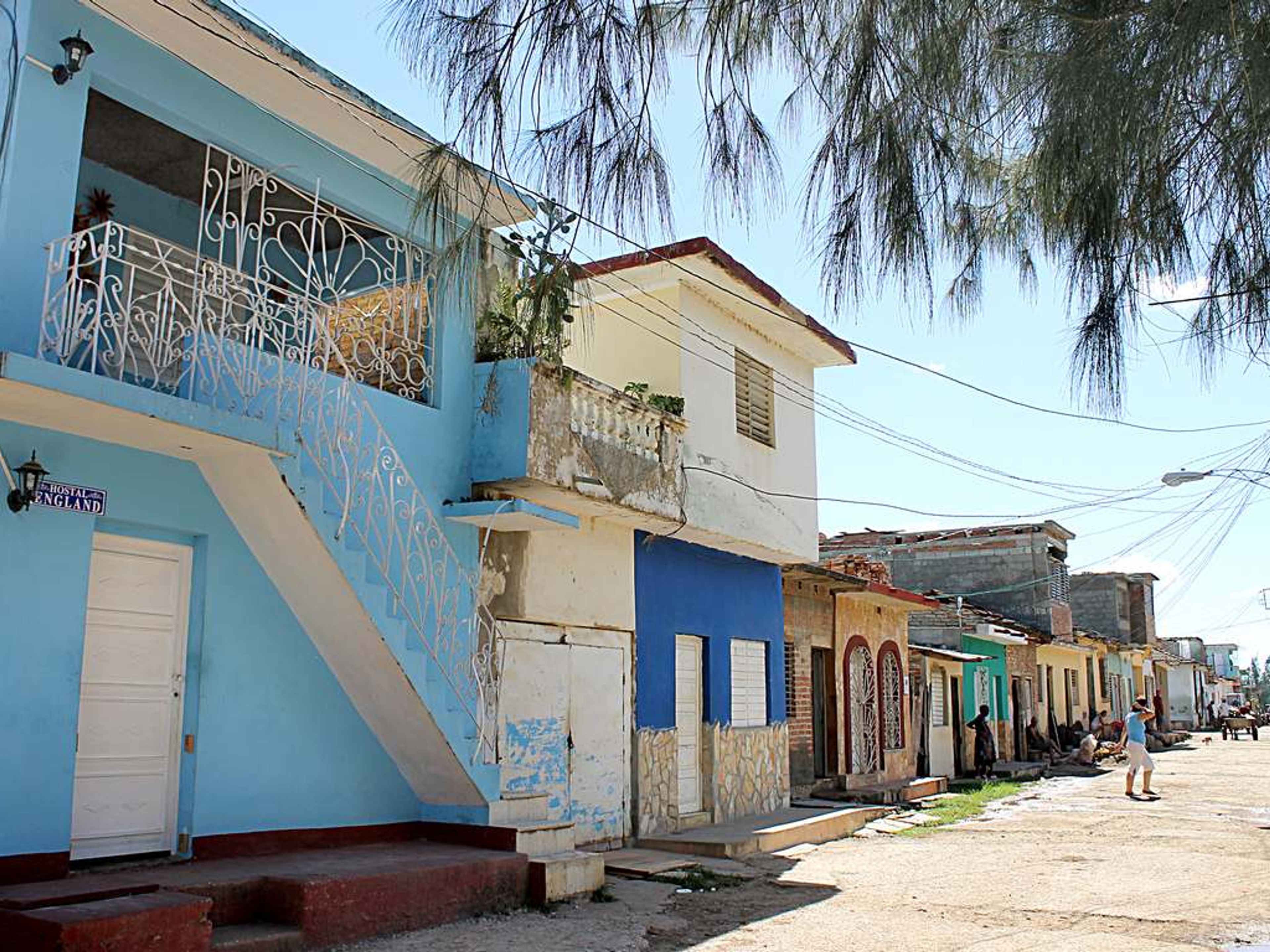 Hostal England, CRUZ VERDE (Clemente Pereira) No. 250Trinidad old city and house's panoramic view