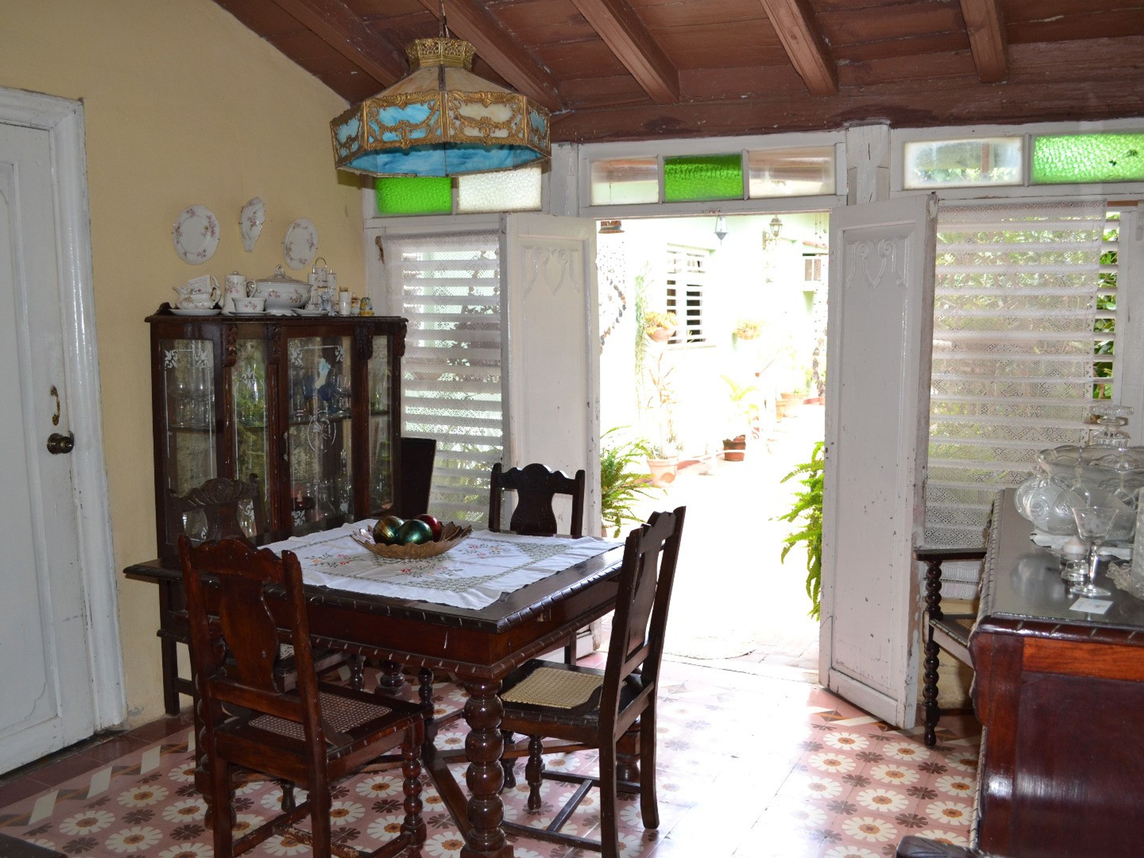 Casa Carmen Font Zerquera, SIMÓN BOLIVAR (Desengaño), No, 506House dinning room