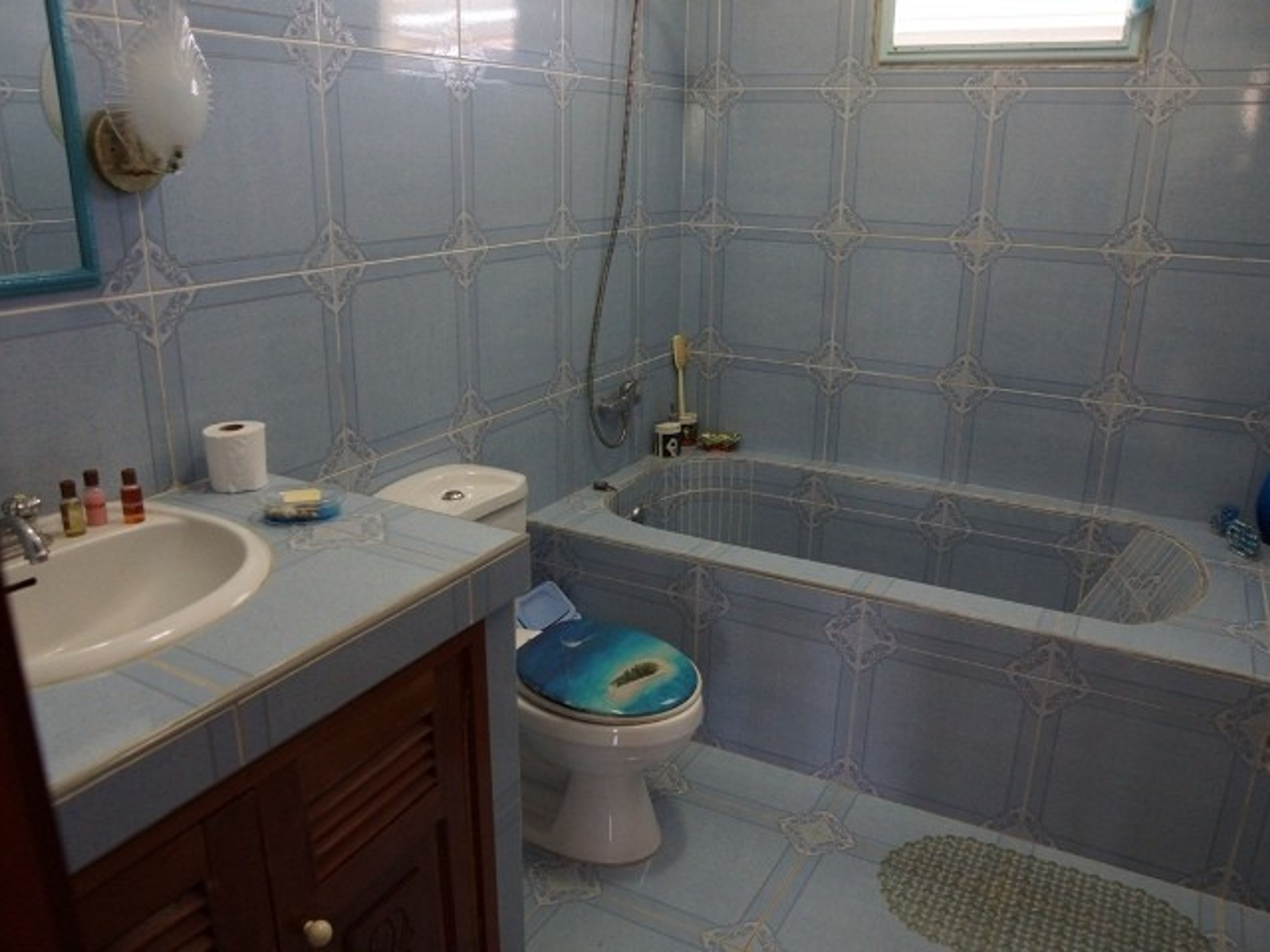 Casa Ivette and Ronel I, PLAYA GIRÓNBathroom view