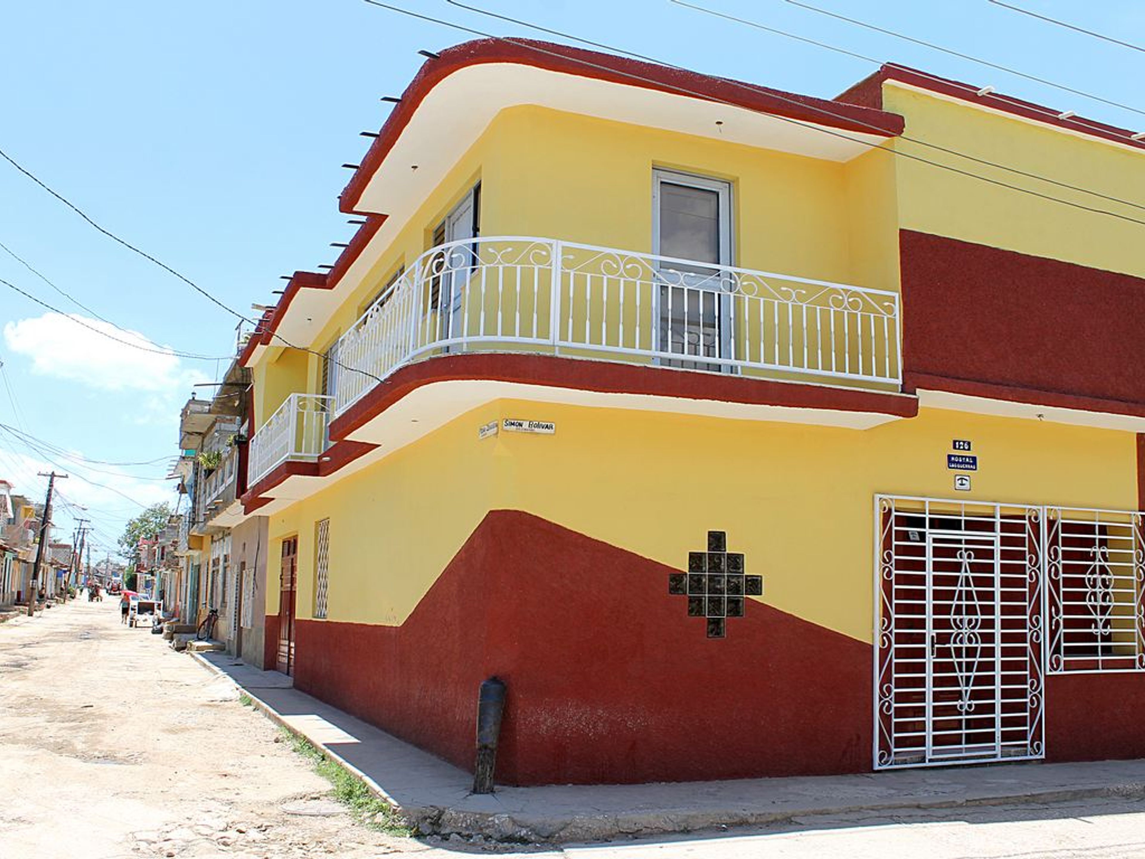 Hostal Los Guerra, SIMÓN BOLÍVAR (Desengaño), No.126Trinidad old city and house's panoramic view