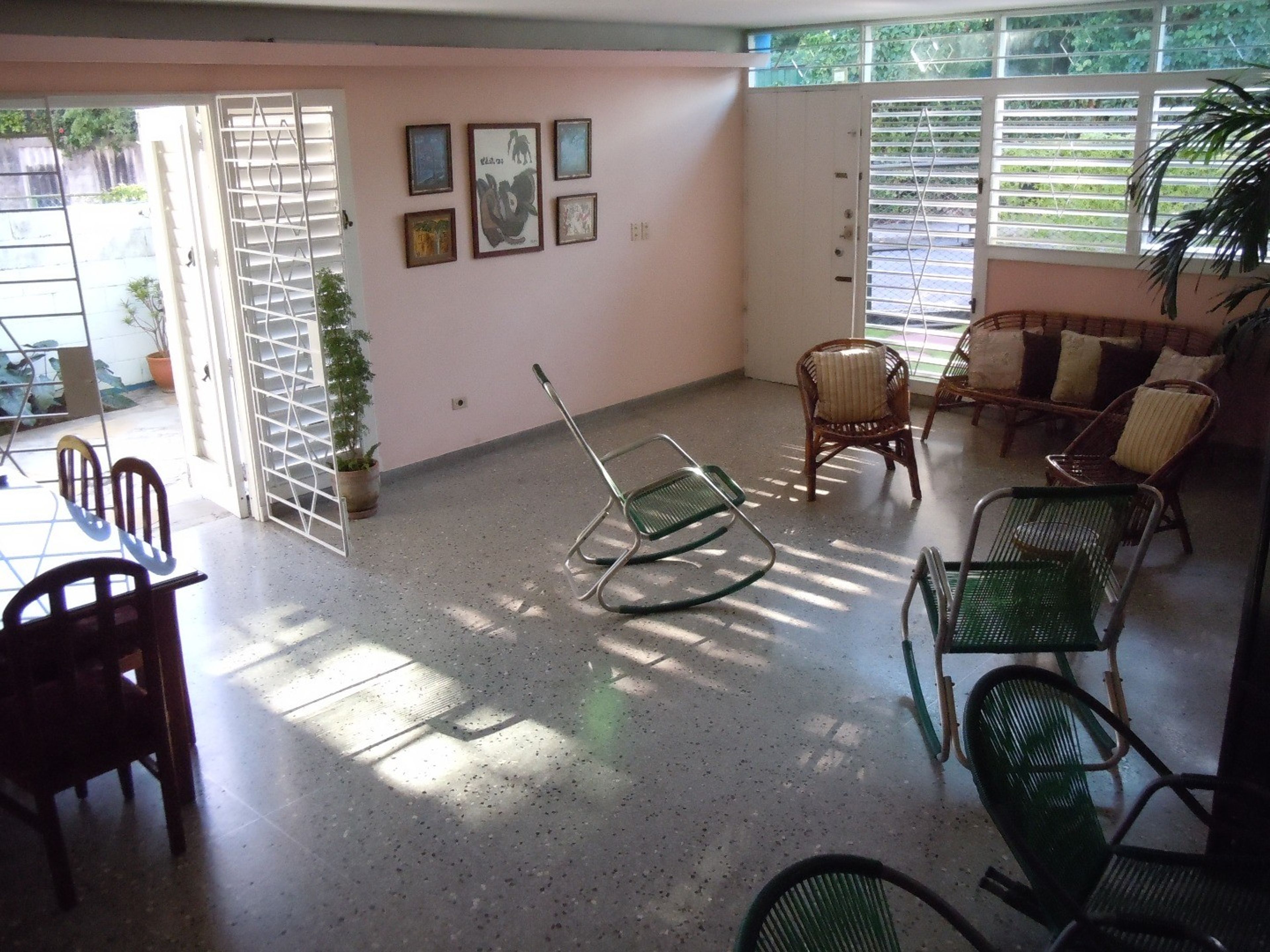 Casa Raquel, ULLOA, No. 362House's living room