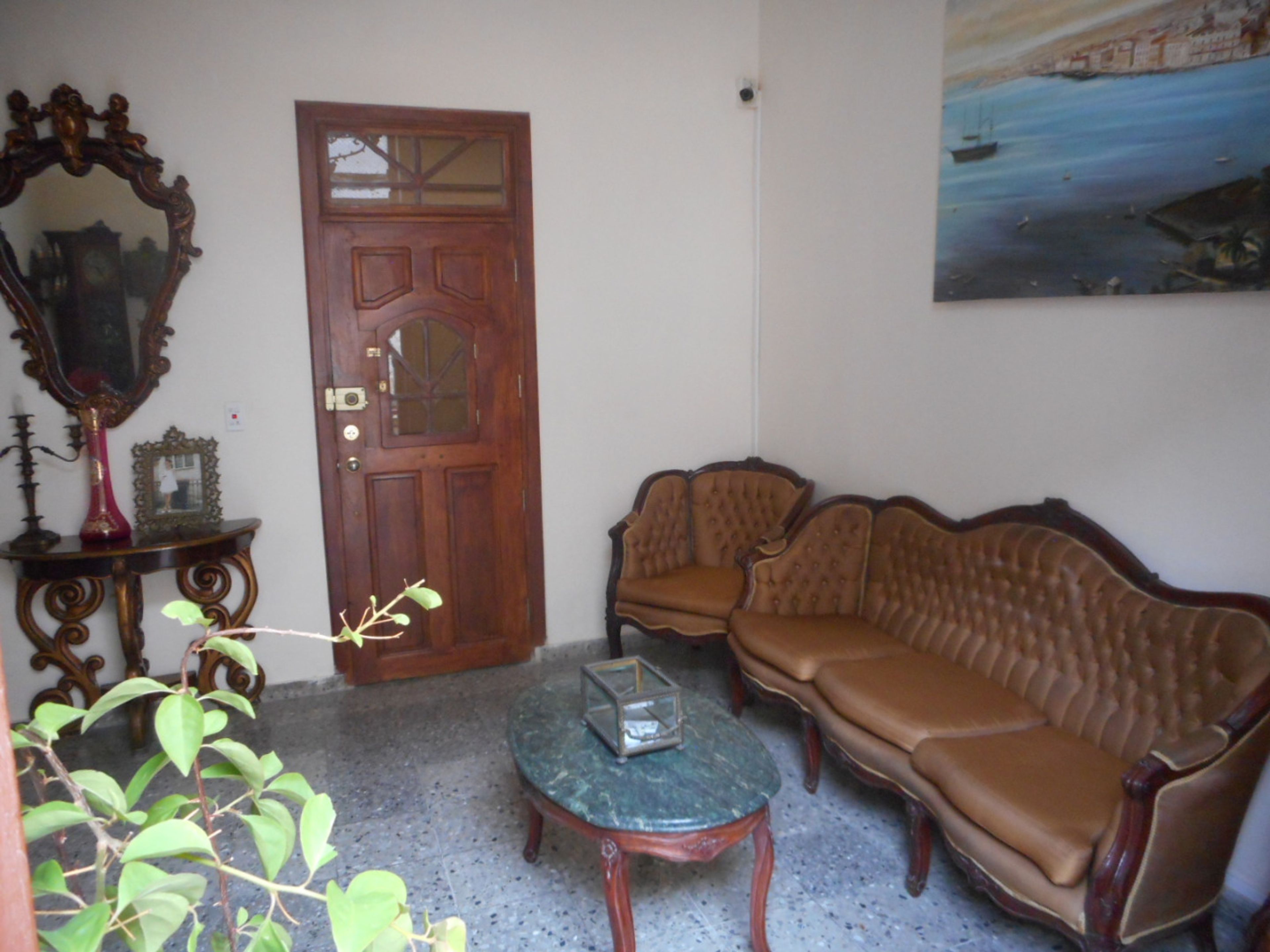 Casa Compostela, COMPOSTELA, No. 211House's living room